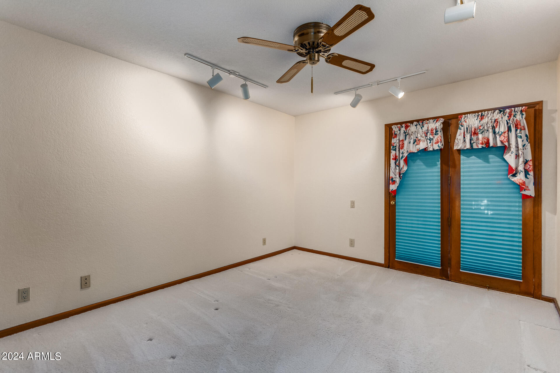 9862 E SAN SALVADOR Drive