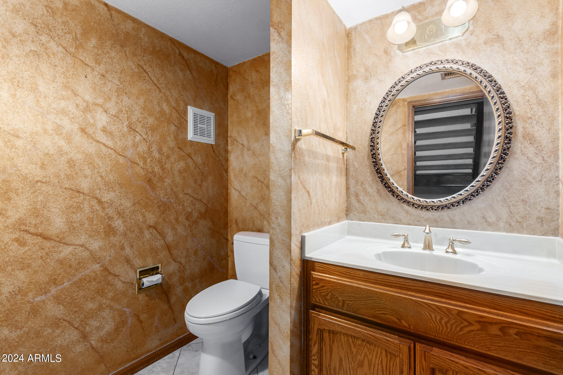 9862 E SAN SALVADOR Drive