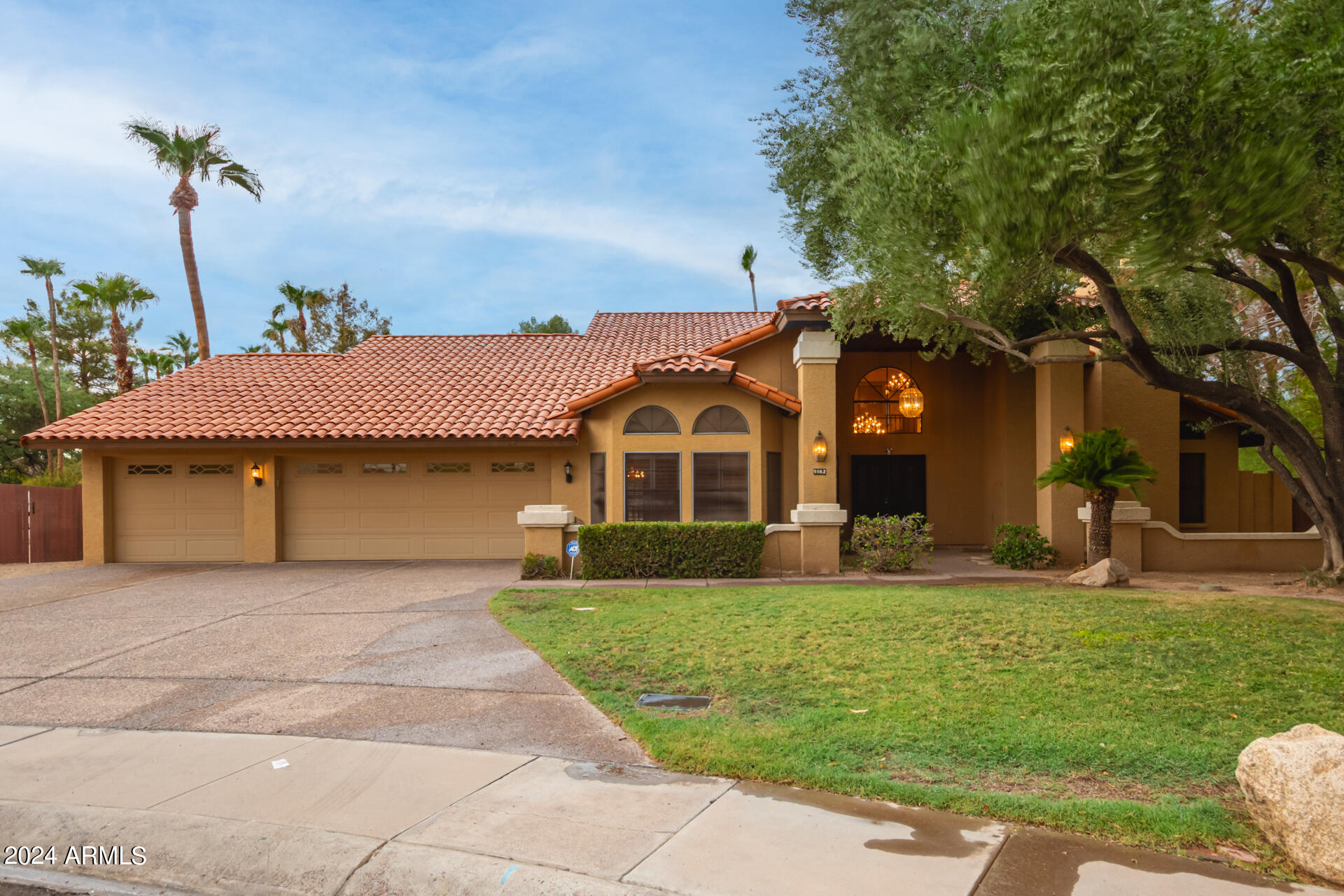 9862 E SAN SALVADOR Drive