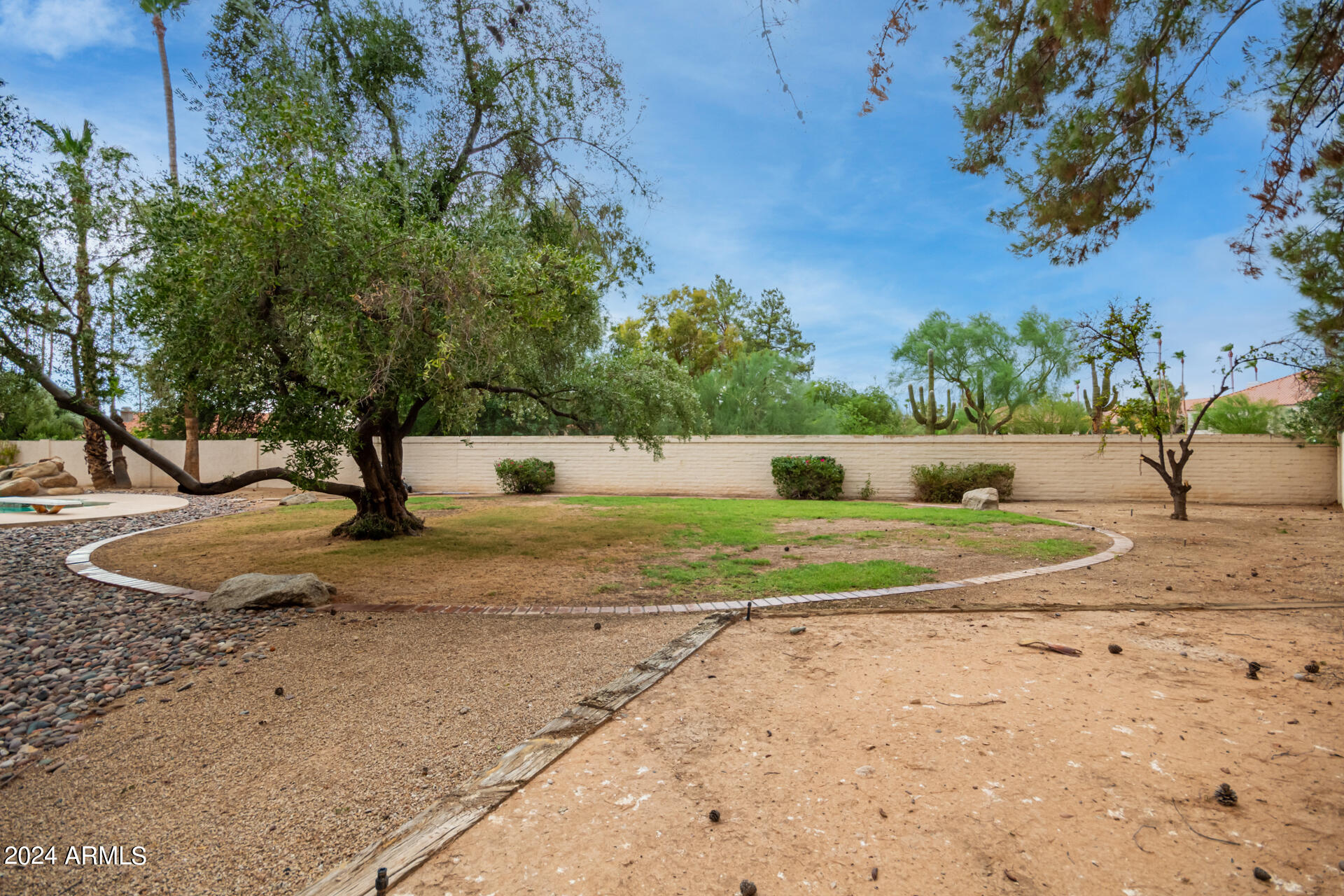 9862 E SAN SALVADOR Drive