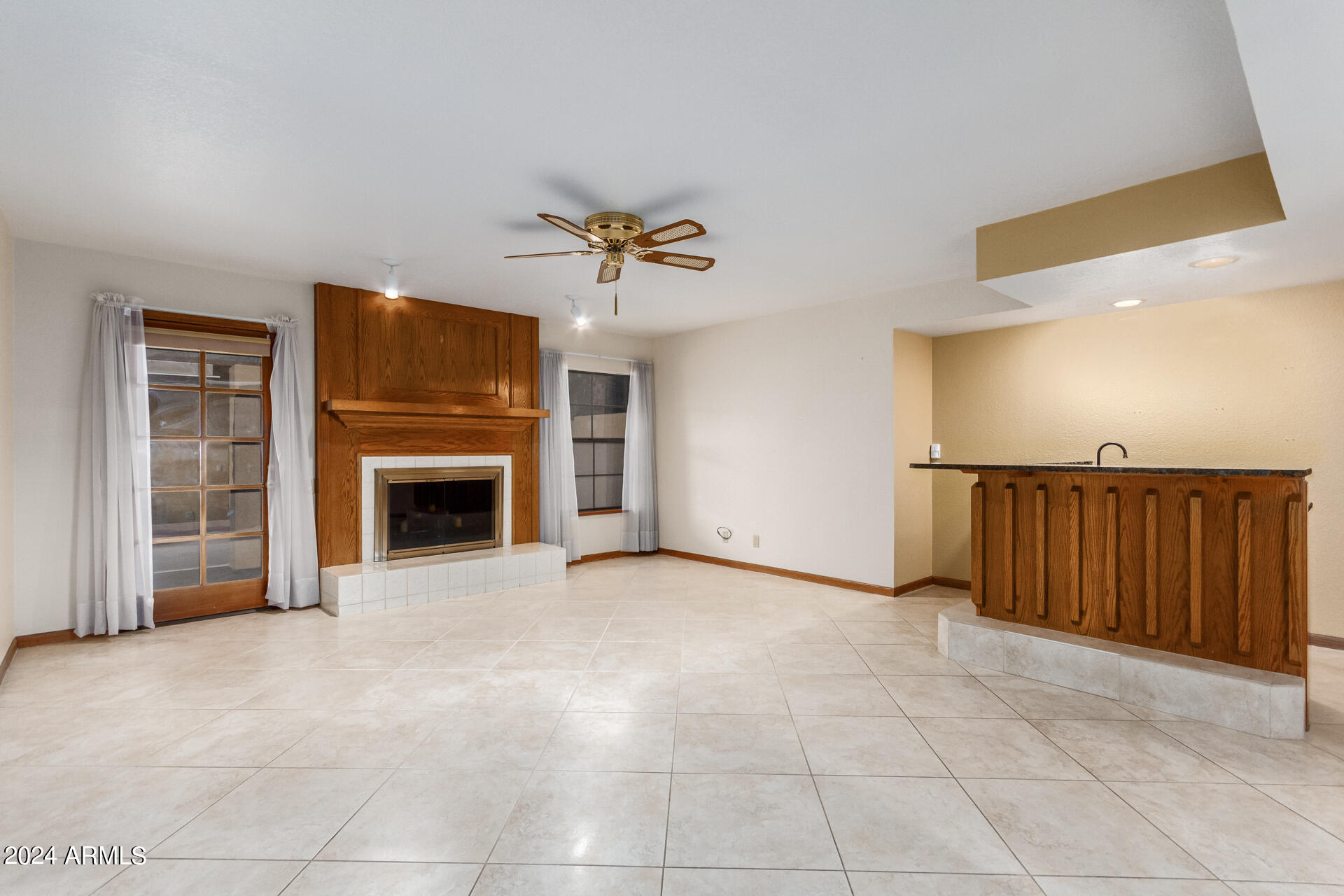 9862 E SAN SALVADOR Drive