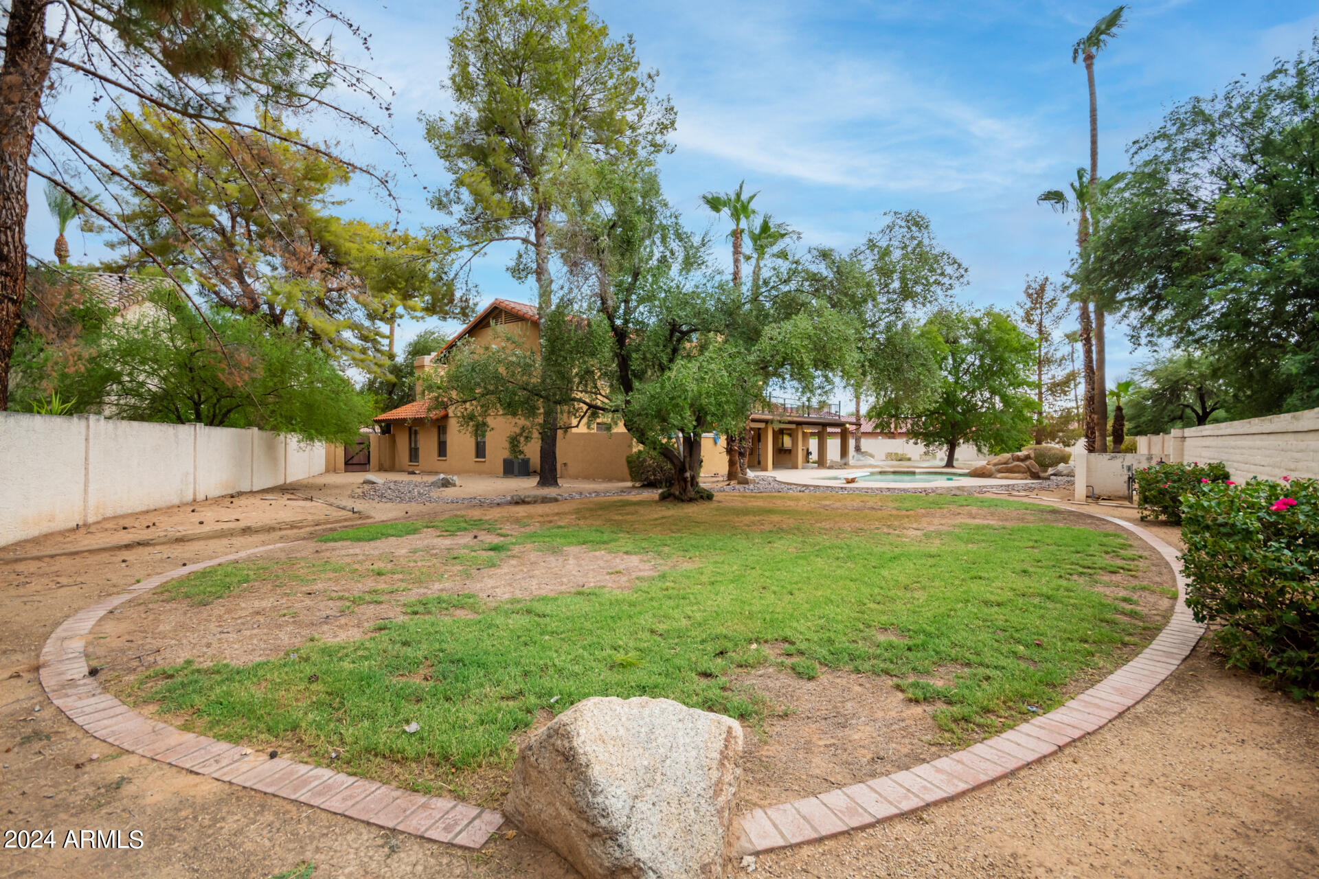 9862 E SAN SALVADOR Drive