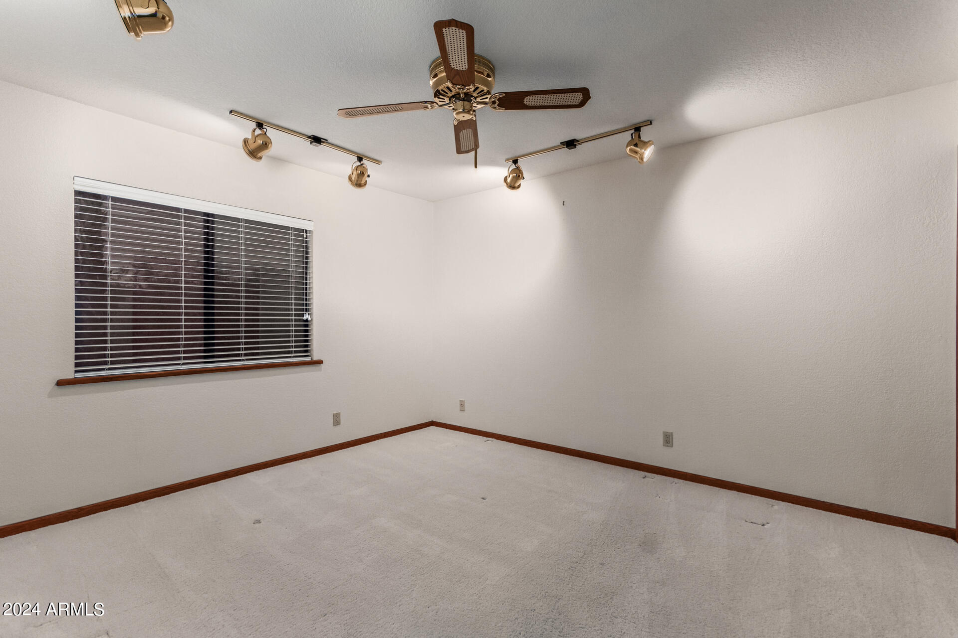 9862 E SAN SALVADOR Drive