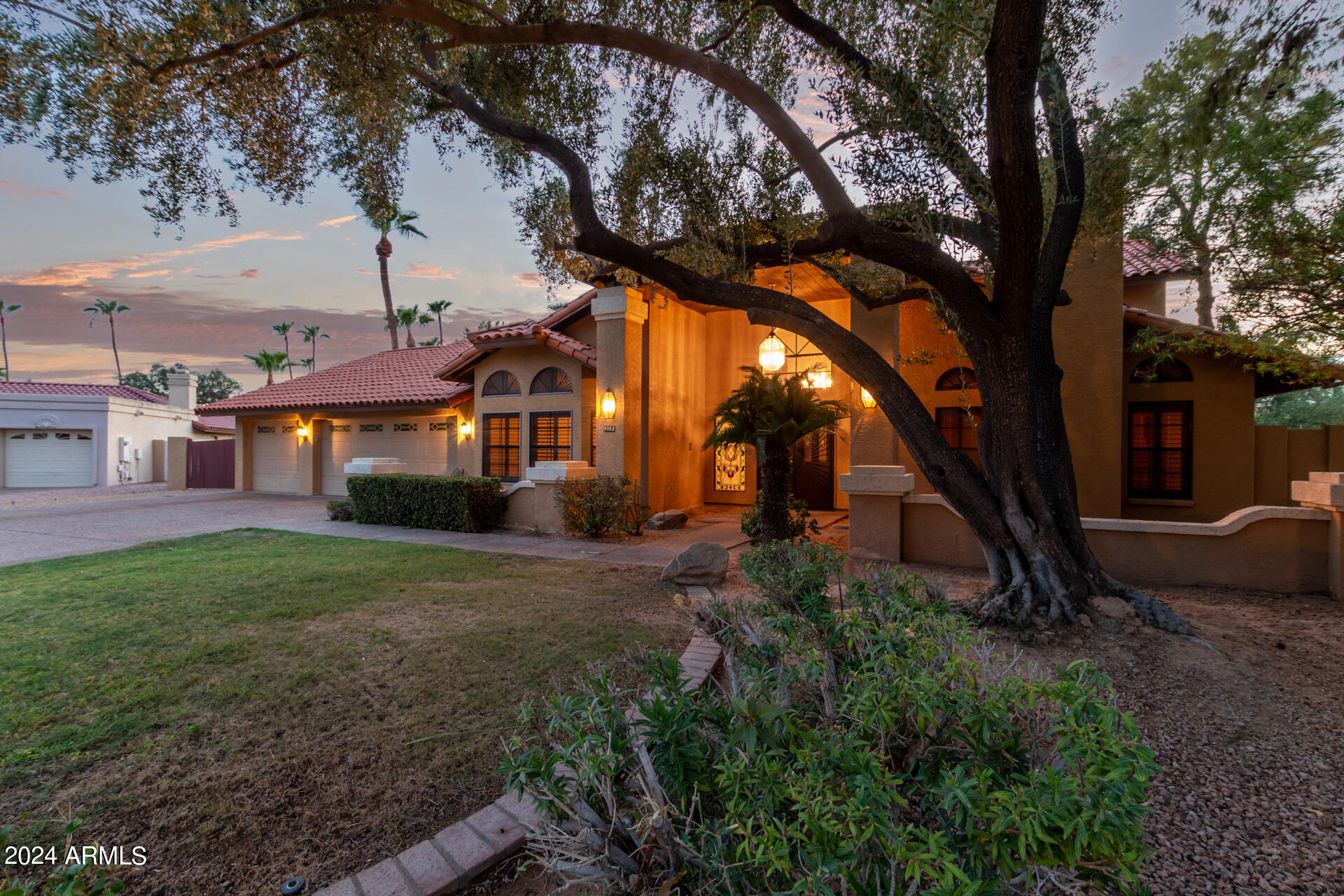 9862 E SAN SALVADOR Drive