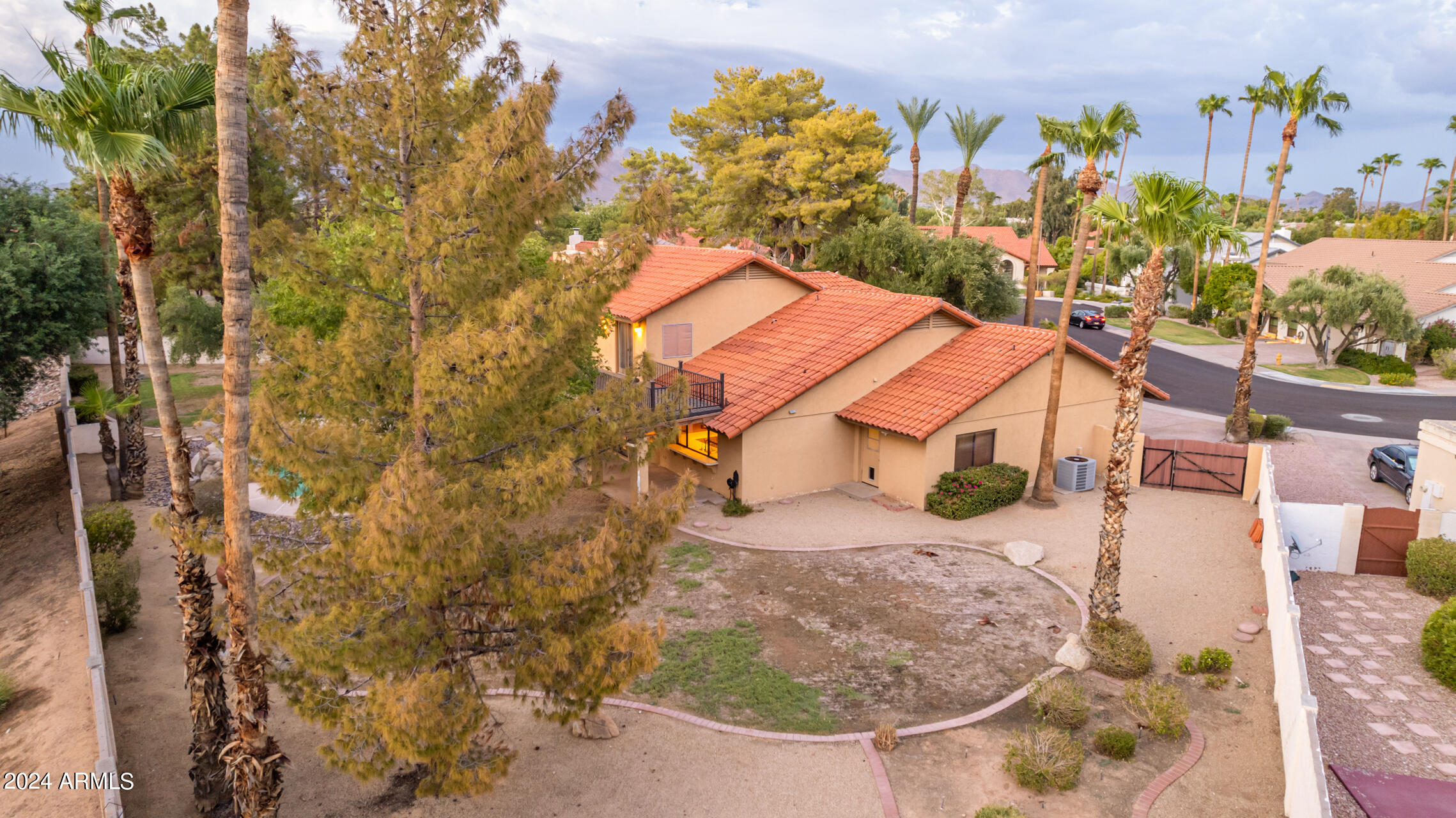 9862 E SAN SALVADOR Drive