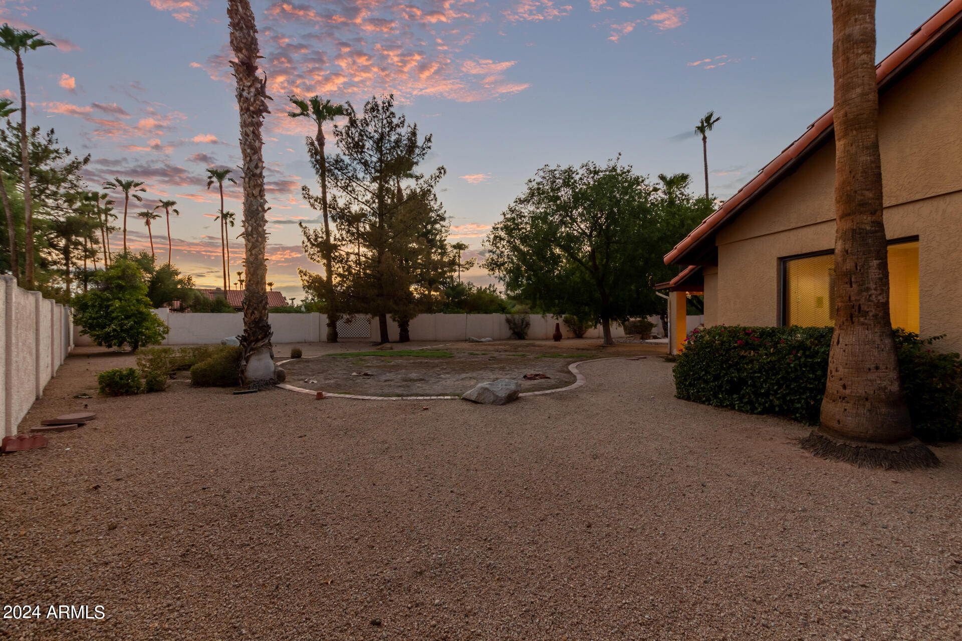 9862 E SAN SALVADOR Drive