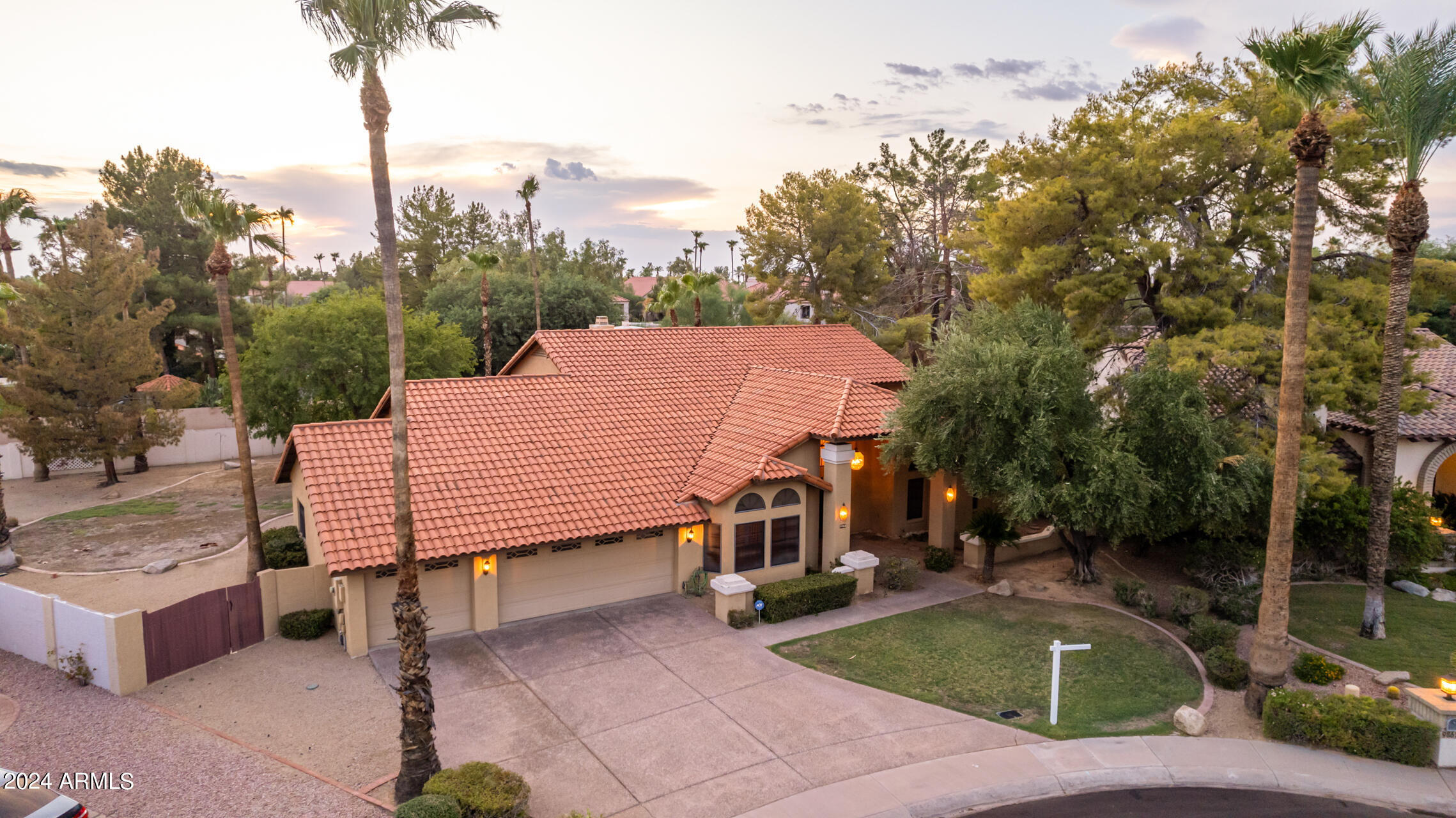 9862 E SAN SALVADOR Drive