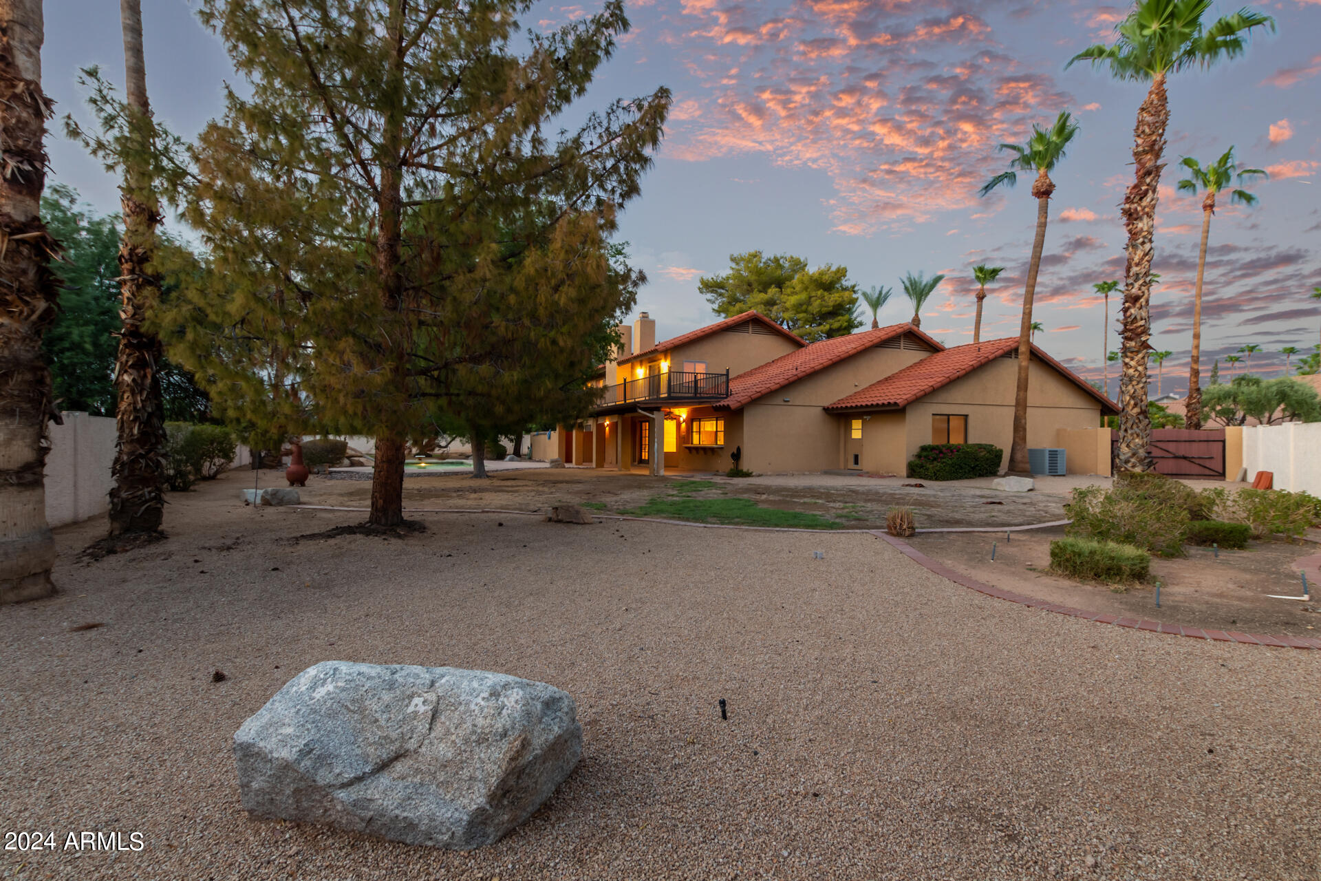 9862 E SAN SALVADOR Drive