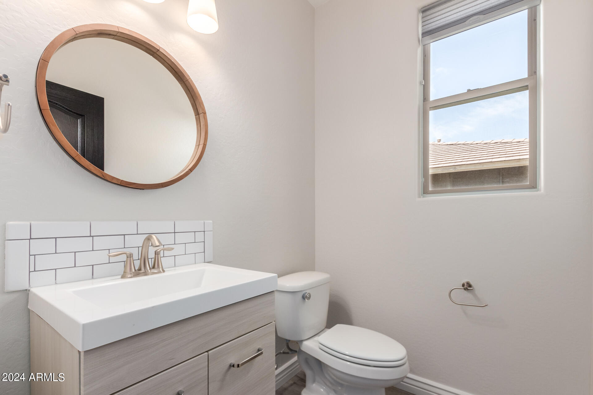 1672 S PENROSE Drive