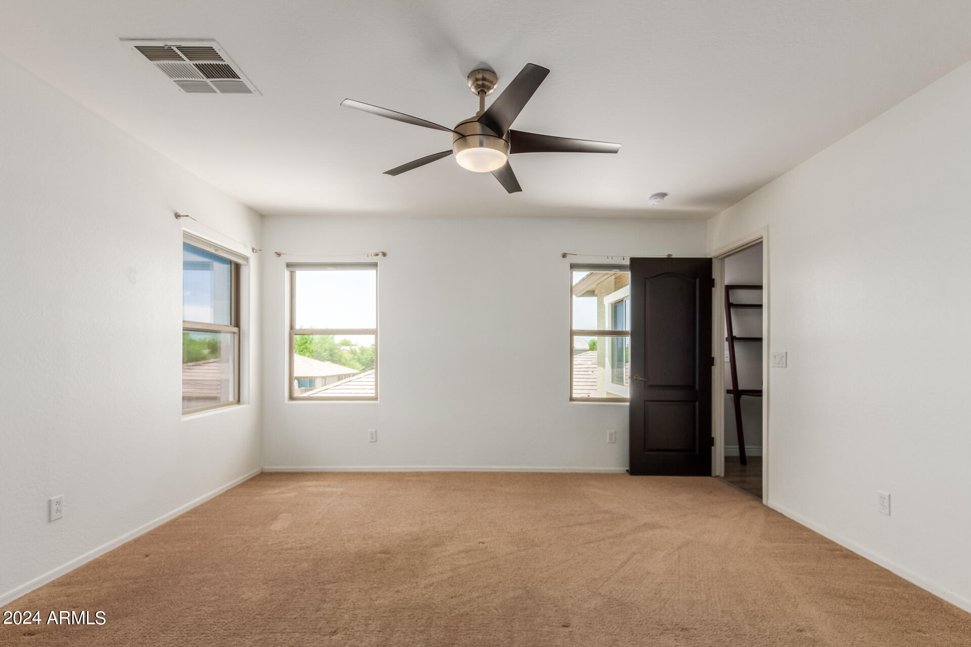 1672 S PENROSE Drive