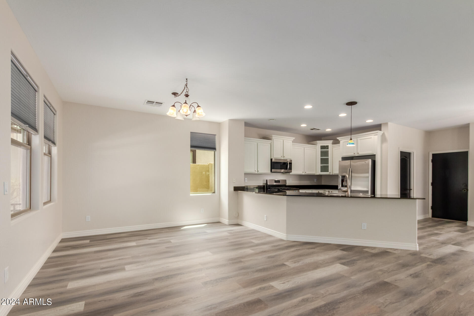 1672 S PENROSE Drive