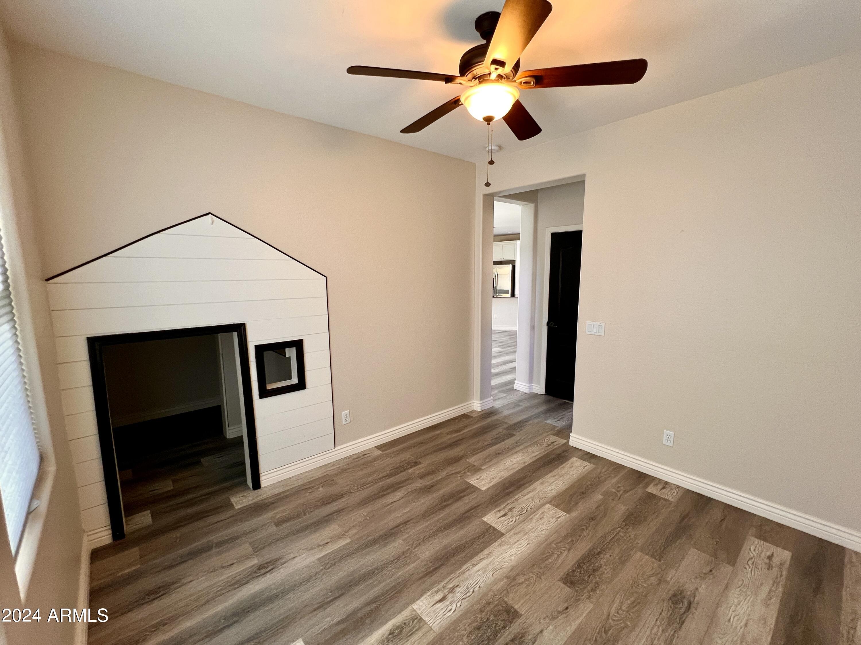 1672 S PENROSE Drive