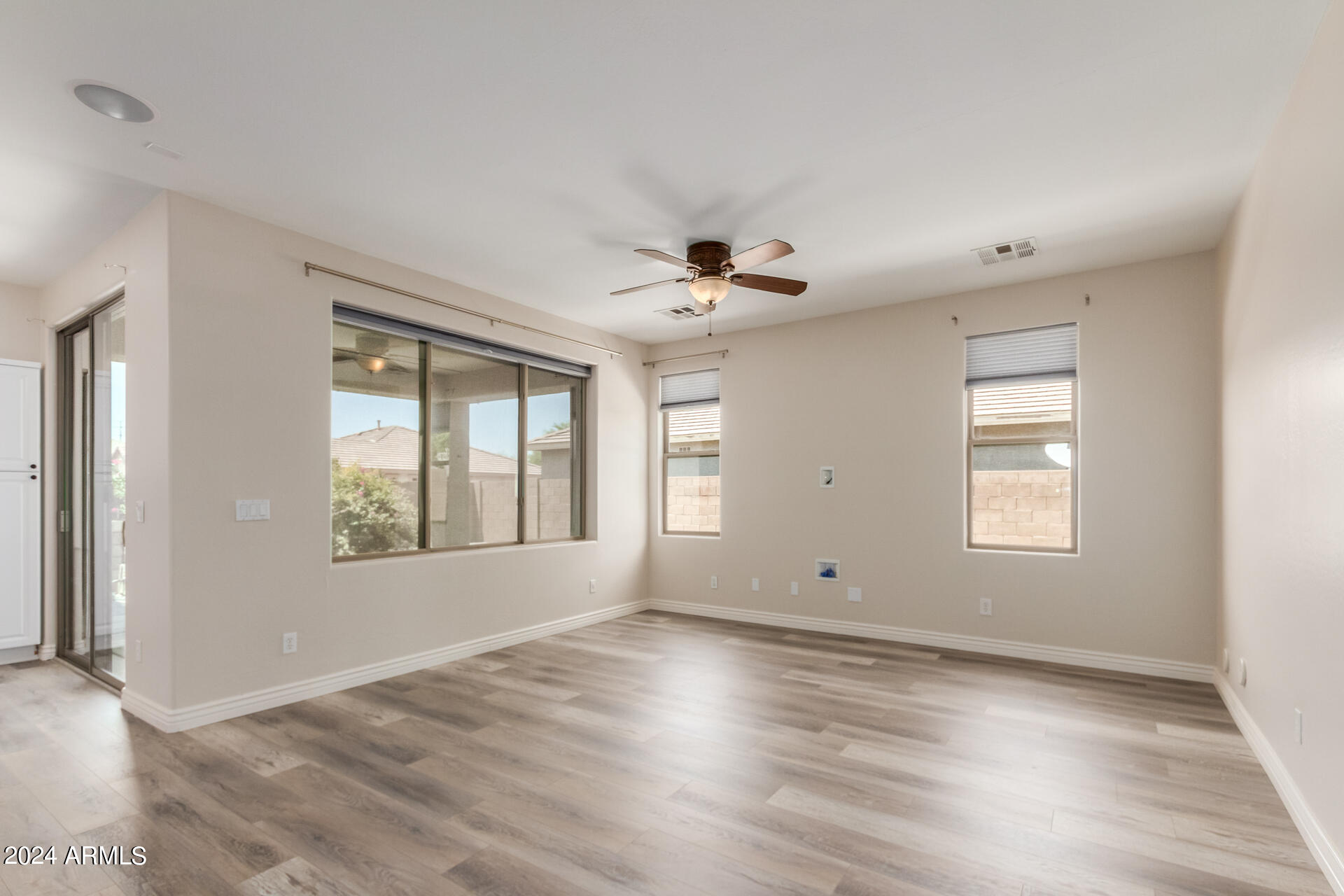 1672 S PENROSE Drive