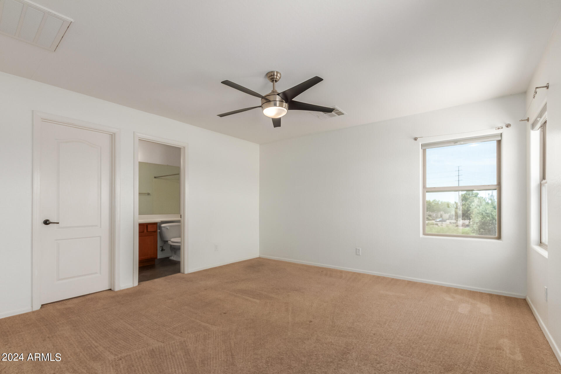 1672 S PENROSE Drive