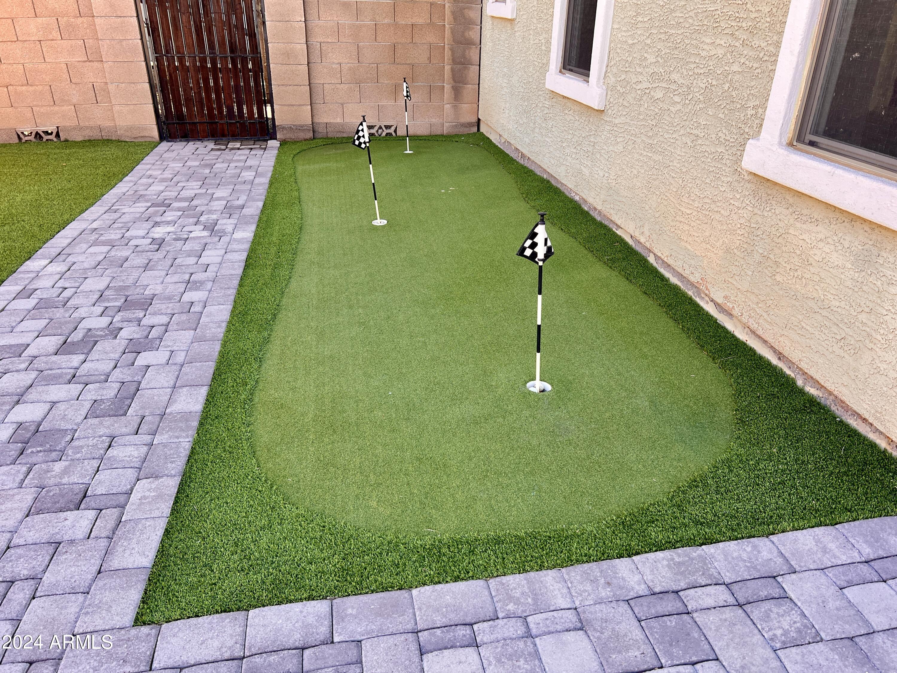 1672 S PENROSE Drive