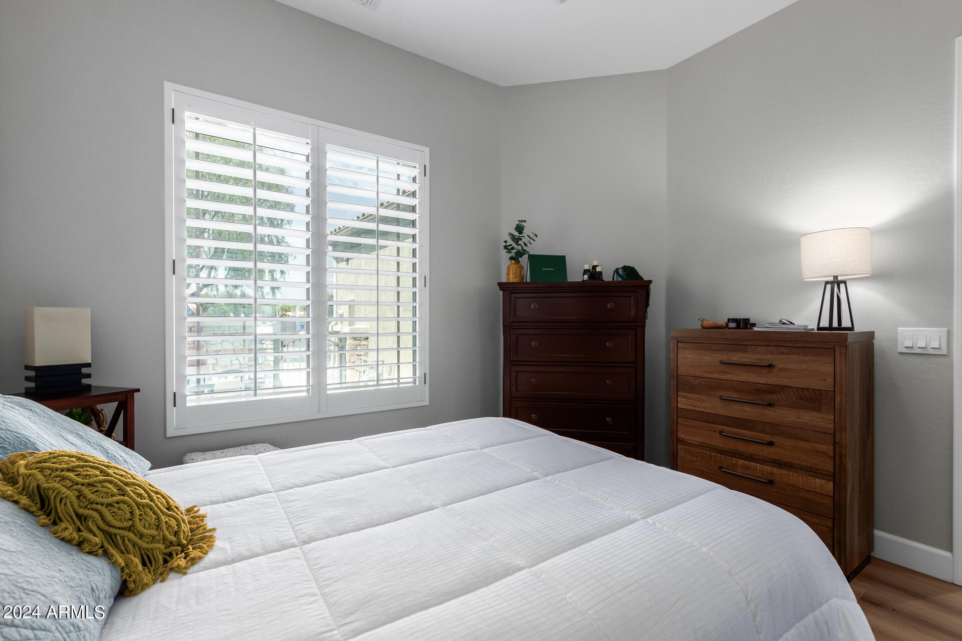 8965 E IVYGLEN Street