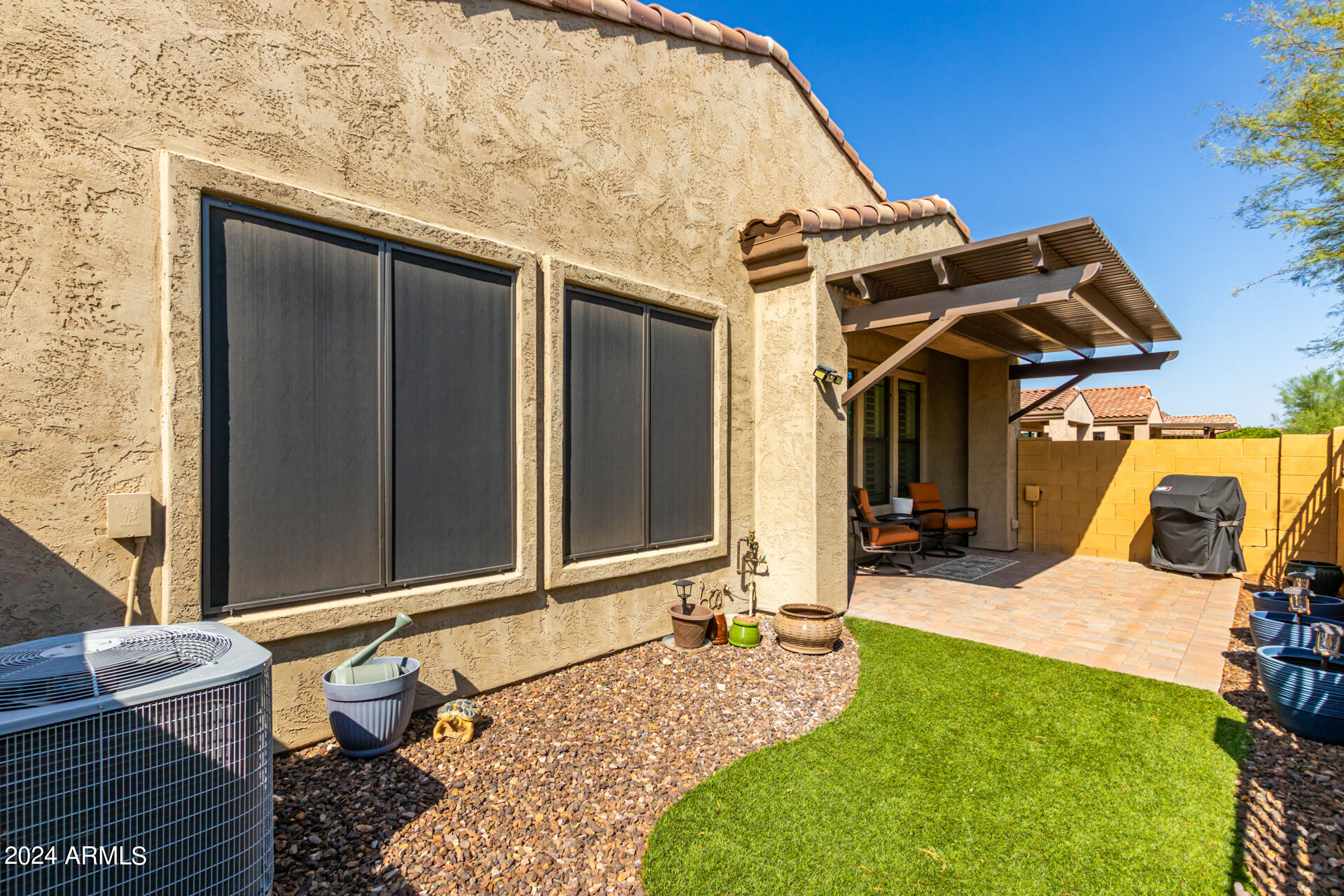 8965 E IVYGLEN Street