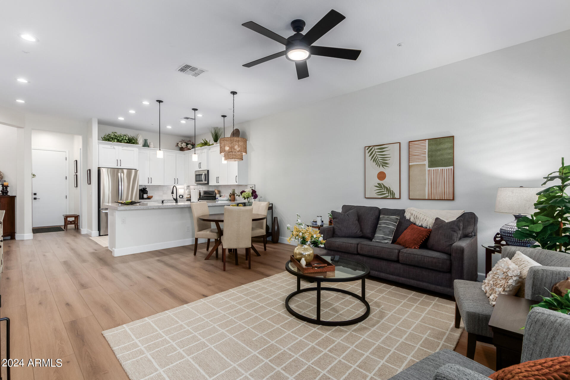 8965 E IVYGLEN Street