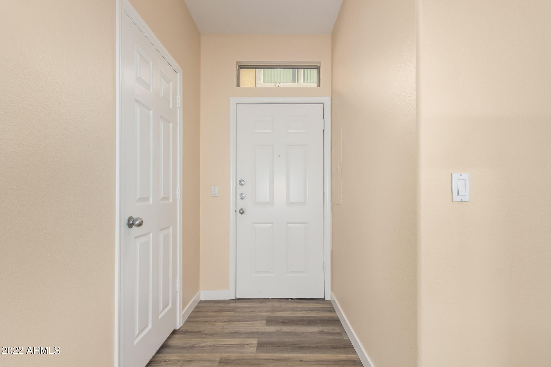 19777 N 76TH Street 1196