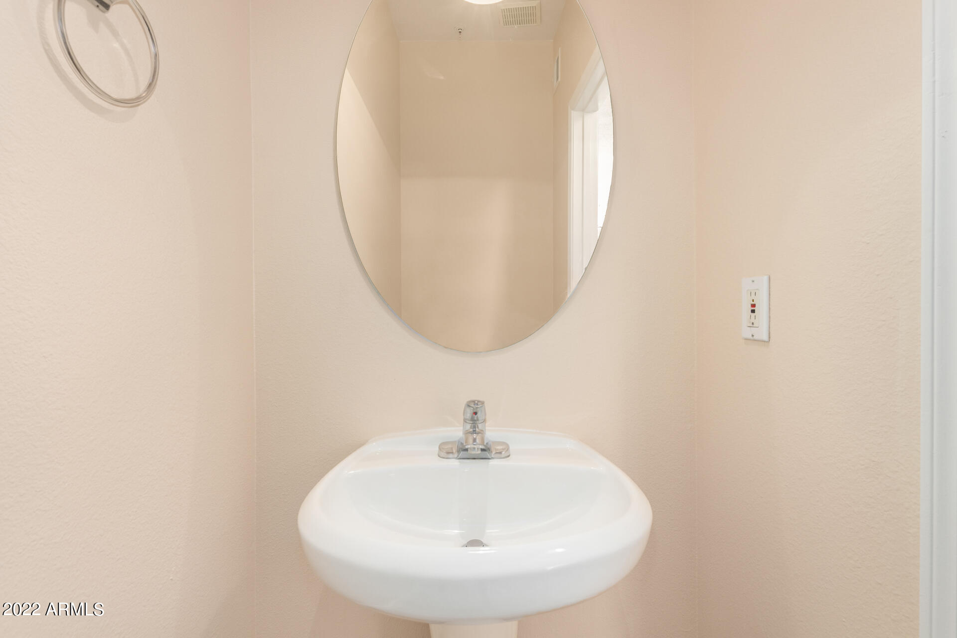 19777 N 76TH Street 1196