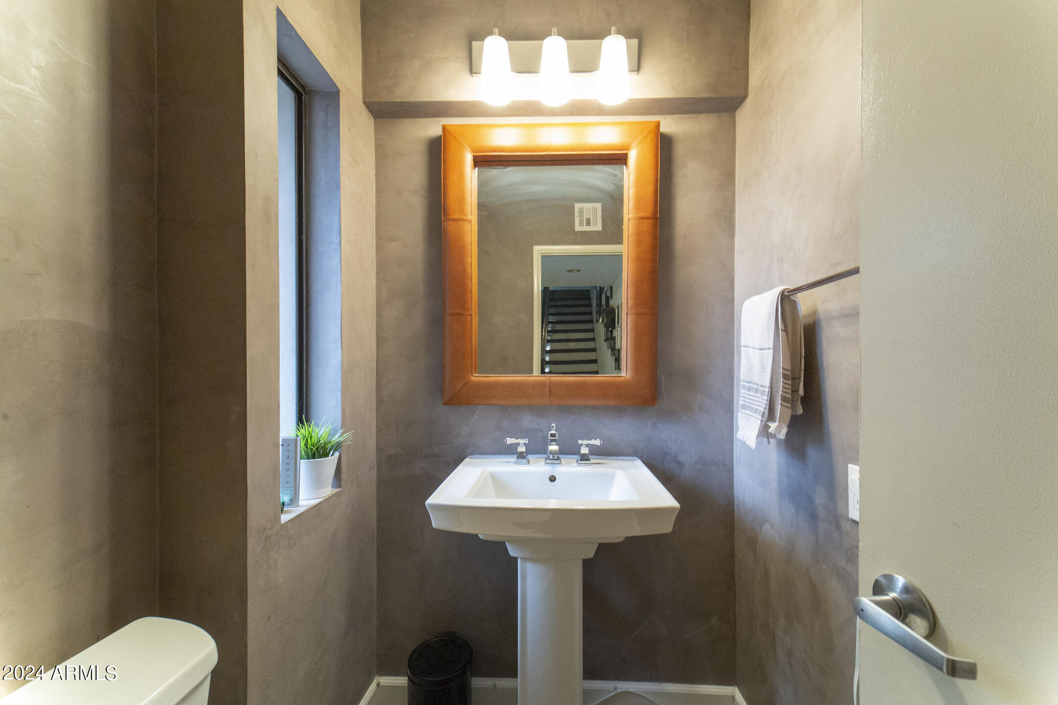 4327 N 28TH Street, 104