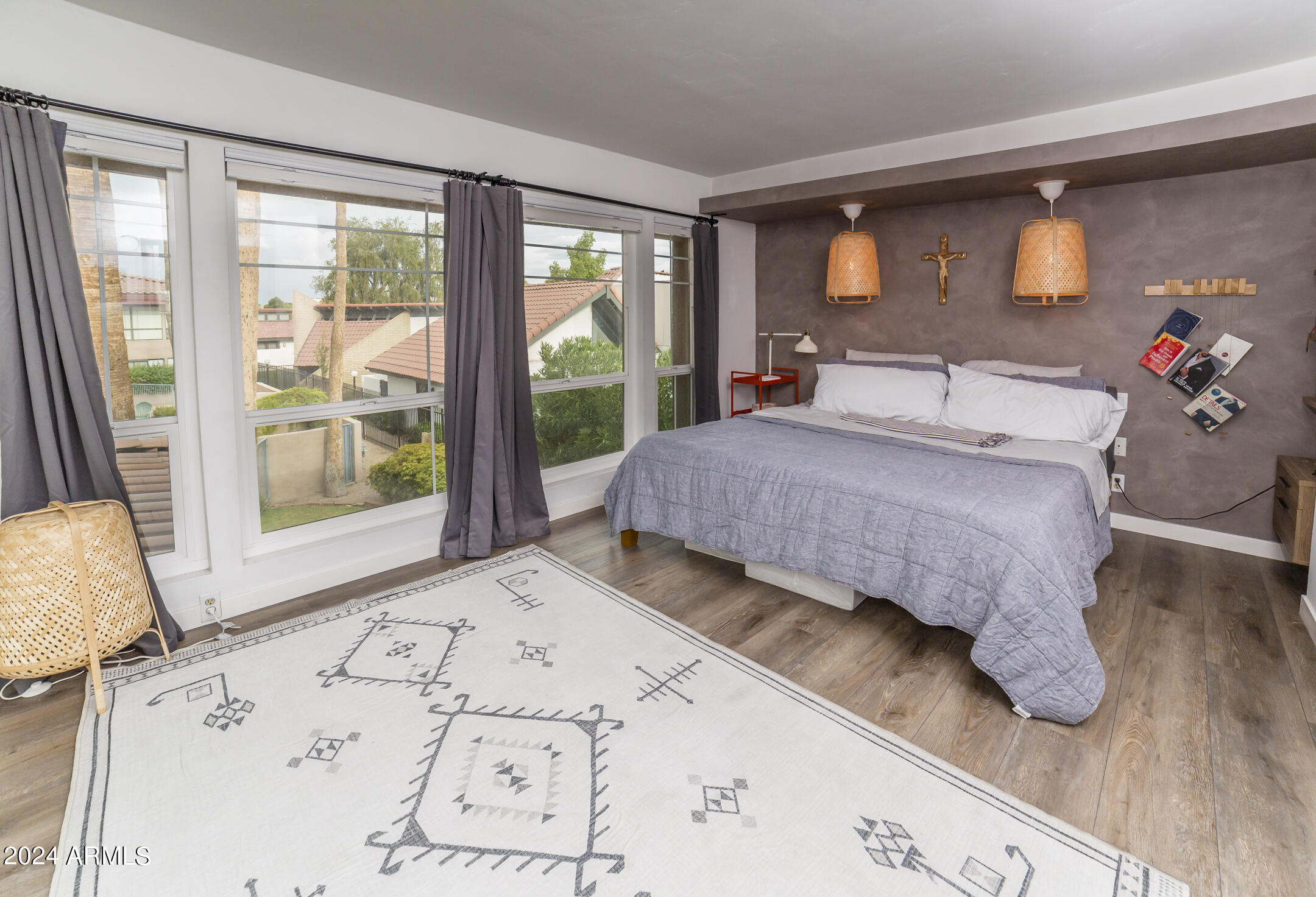 4327 N 28TH Street, 104