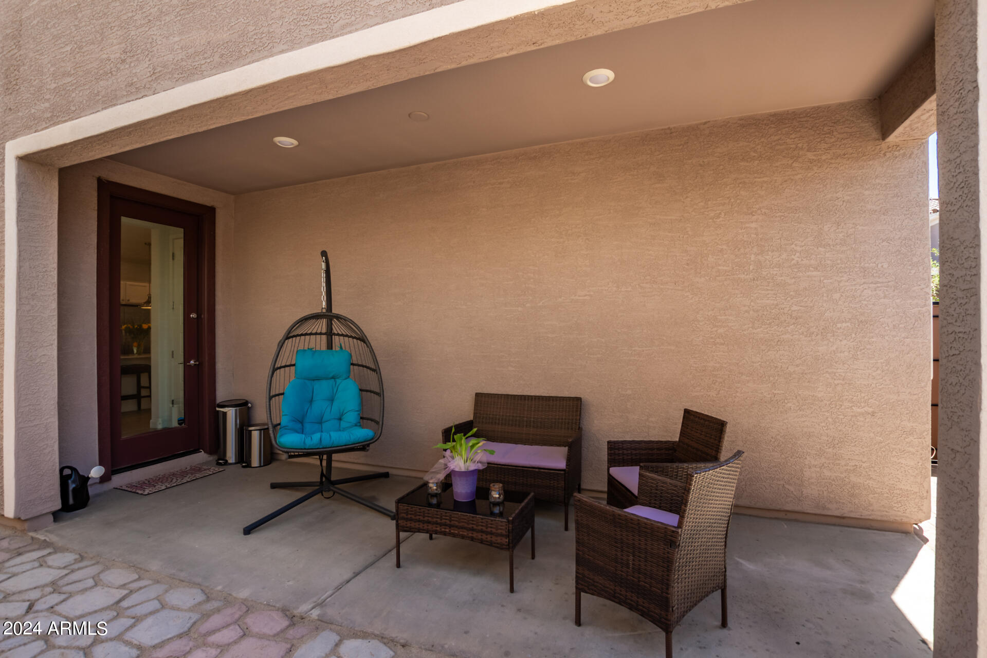 1132 E NEWLAND Drive