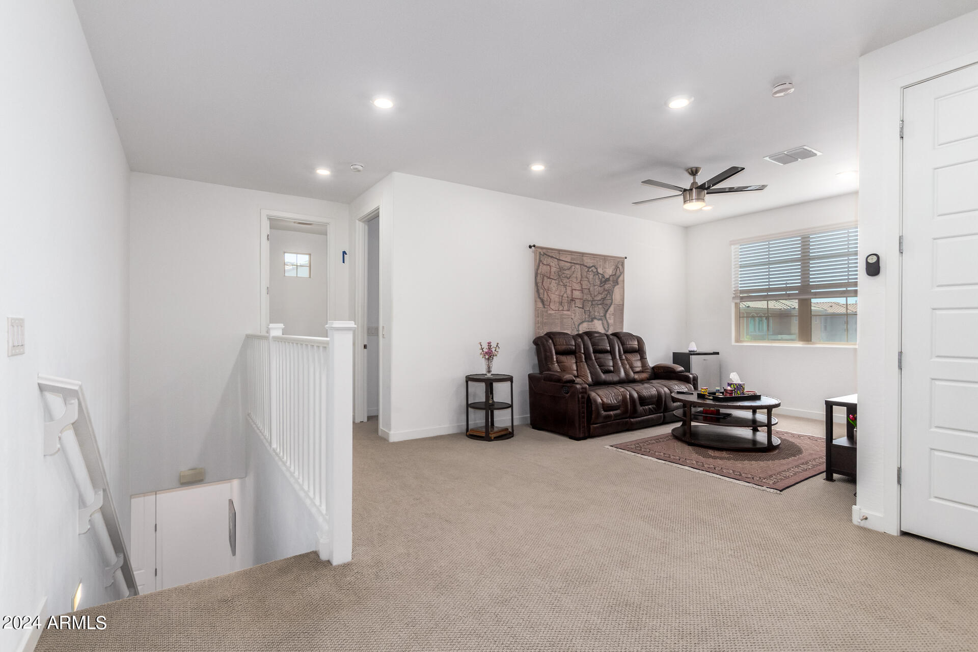 1132 E NEWLAND Drive