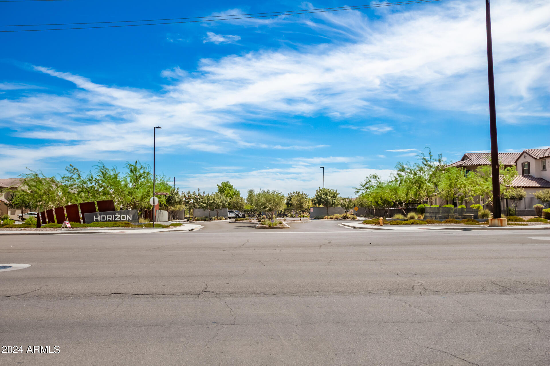 1132 E NEWLAND Drive