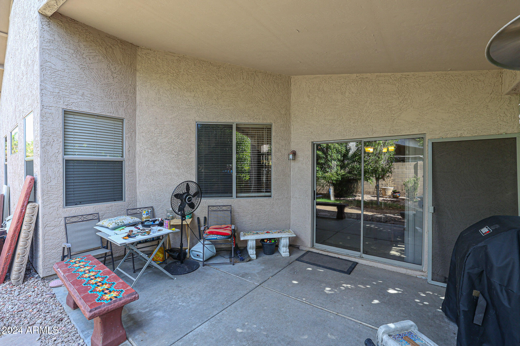 9222 W LONE CACTUS Drive