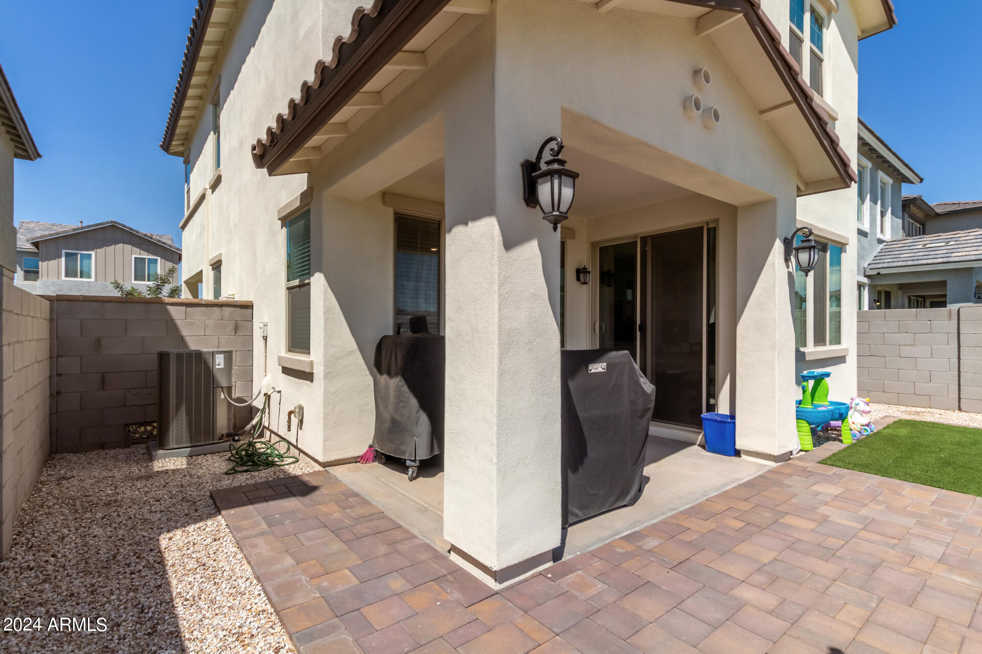 9415 E Supernova Drive