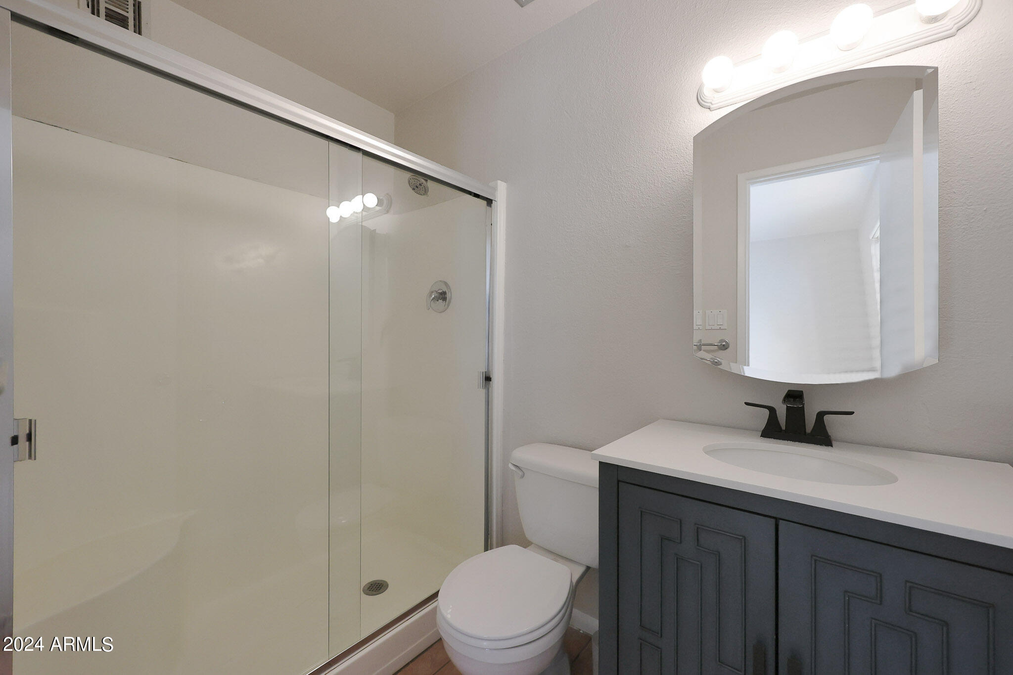 2546 W Jacinto Circle