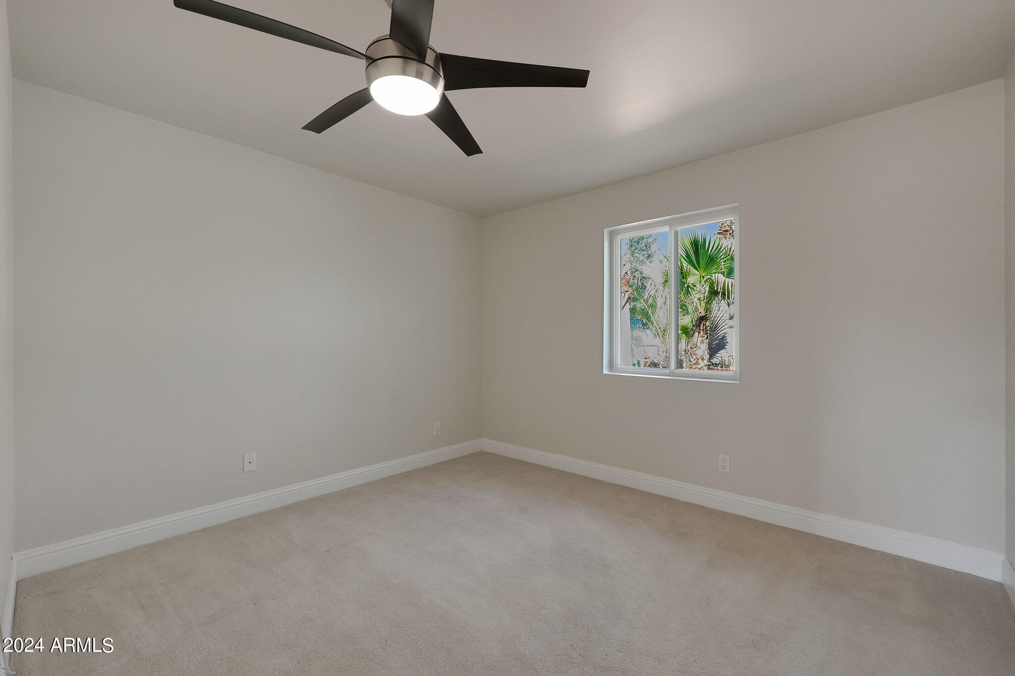 2546 W Jacinto Circle