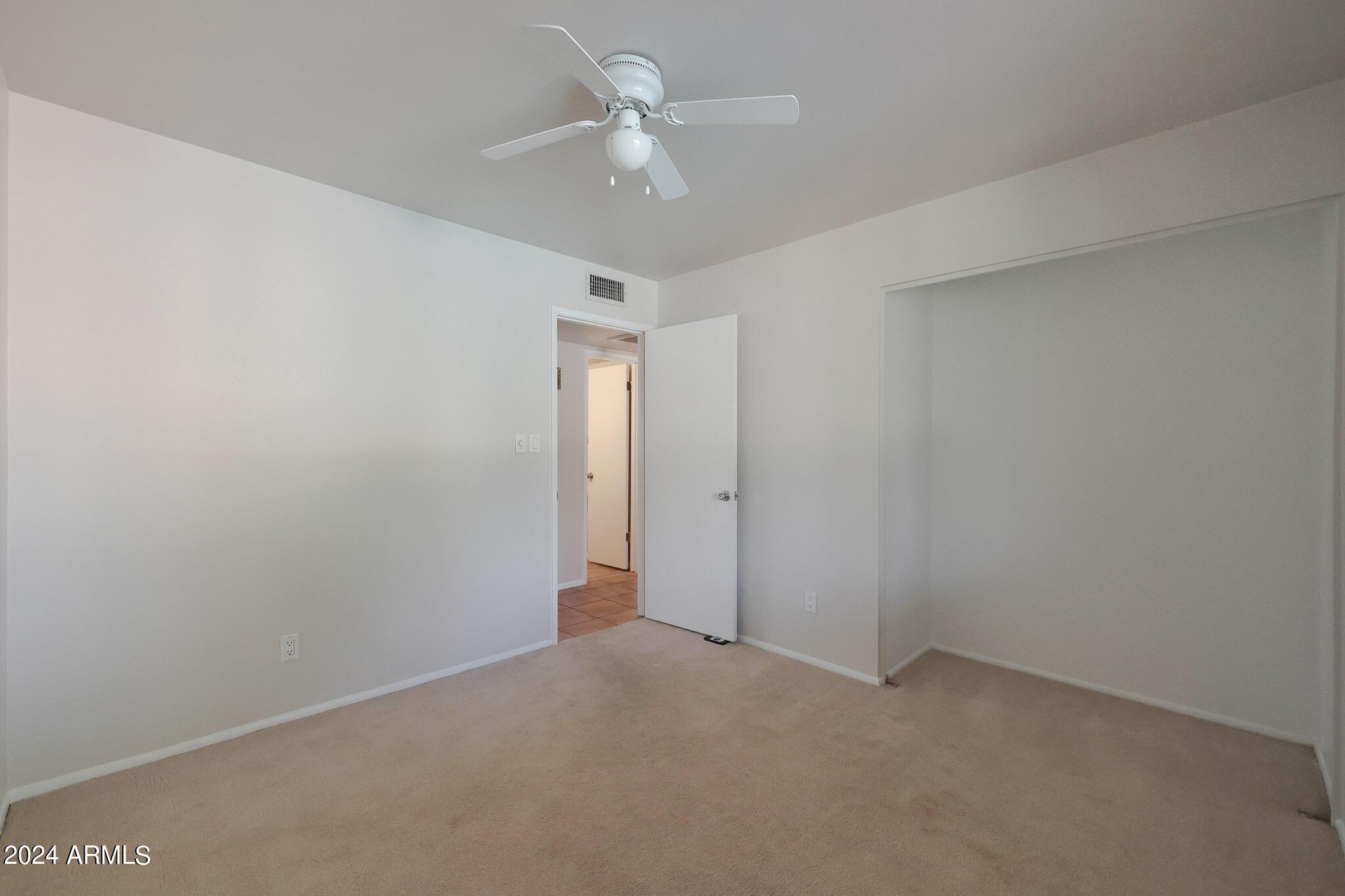 2546 W Jacinto Circle