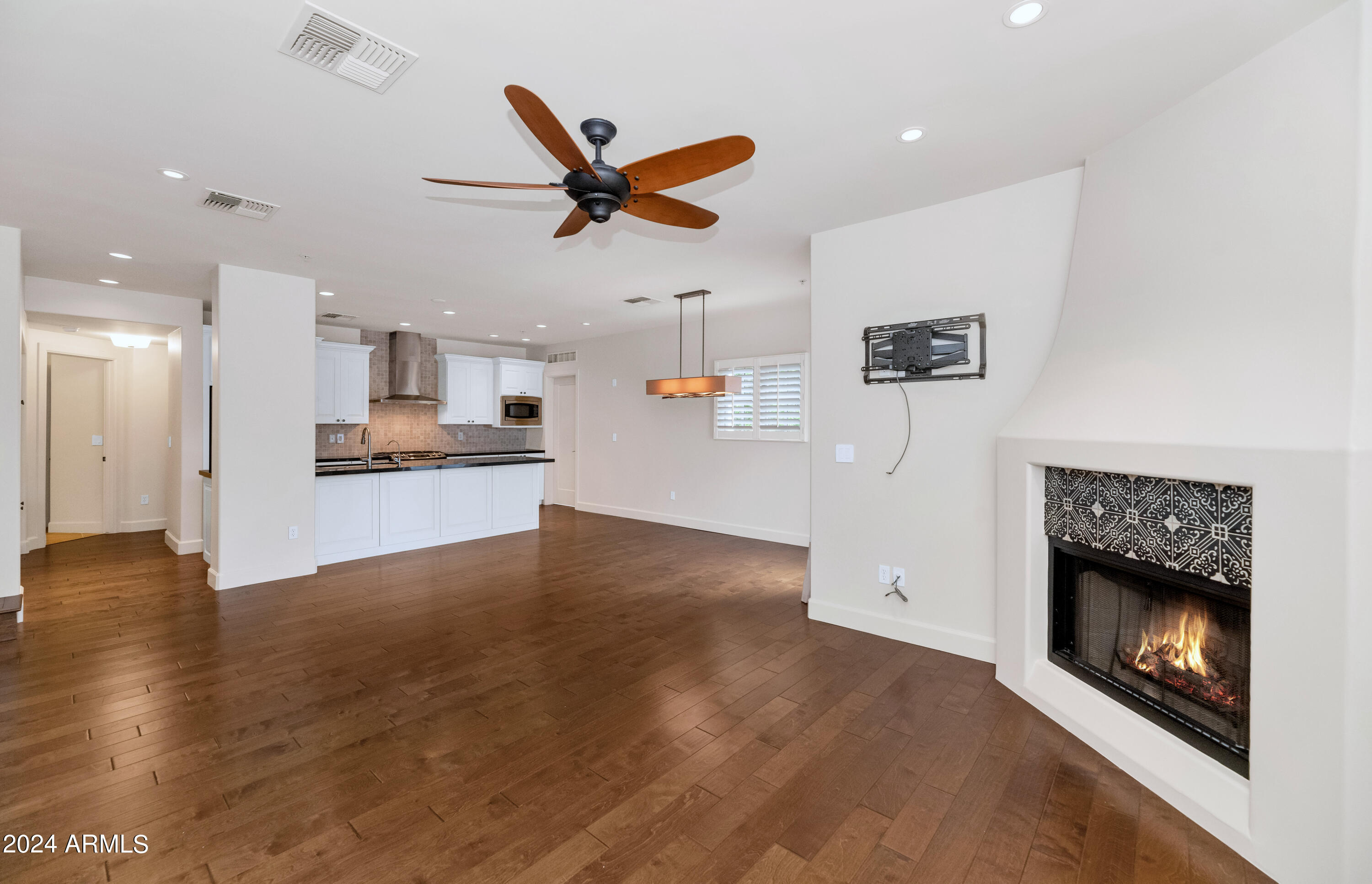 8333 E VIA PASEO DEL NORTE -- # 1003