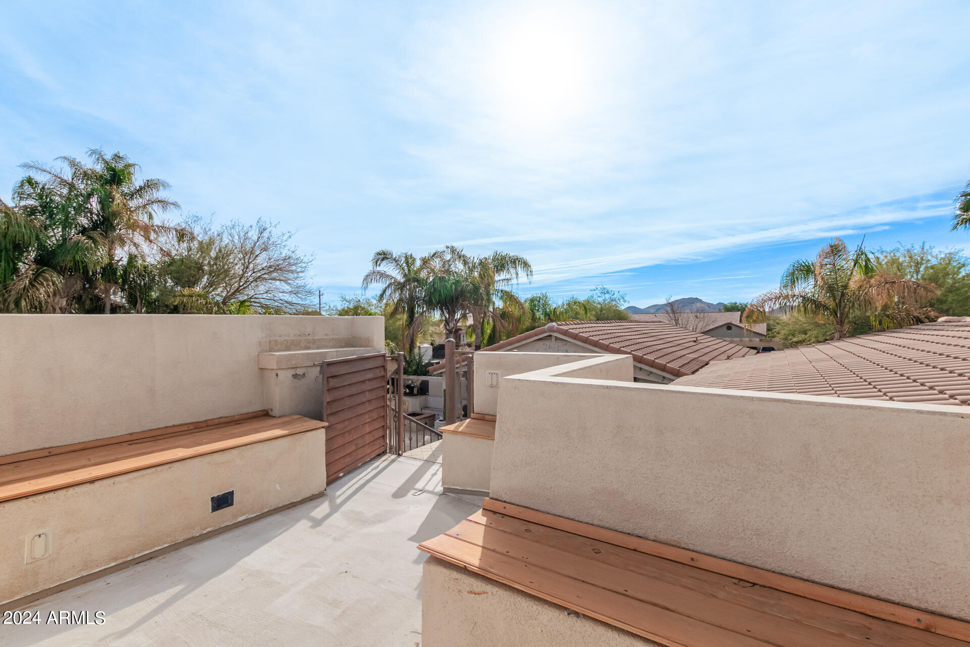 2321 W DESERT HILLS Drive