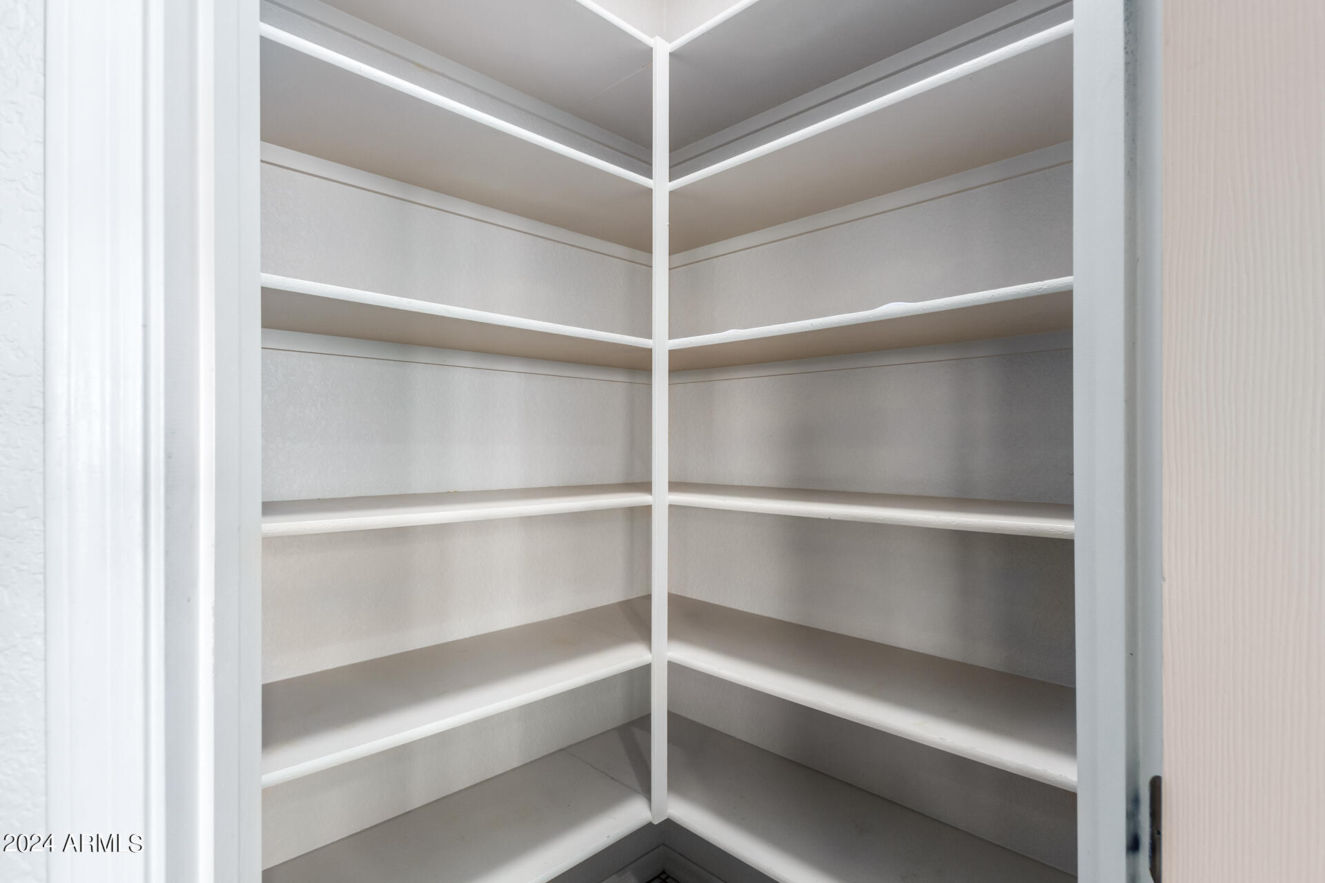 2337 N GAYRIDGE Road