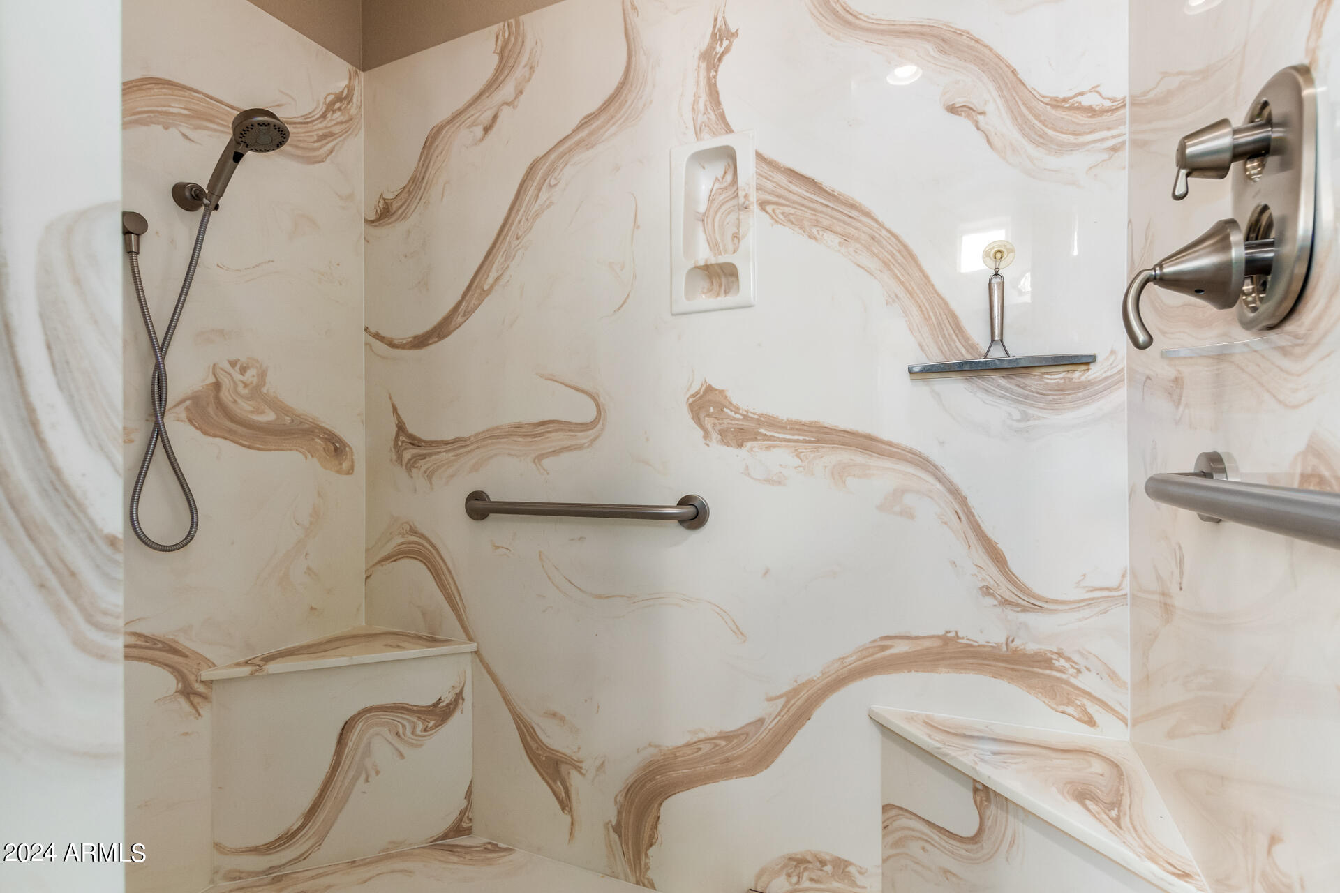 2337 N GAYRIDGE Road