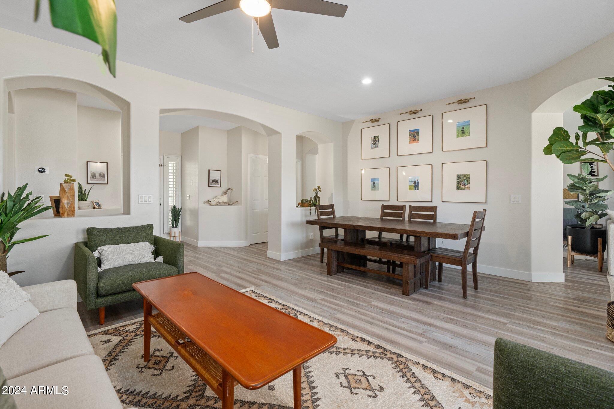 2867 E Courtney Street