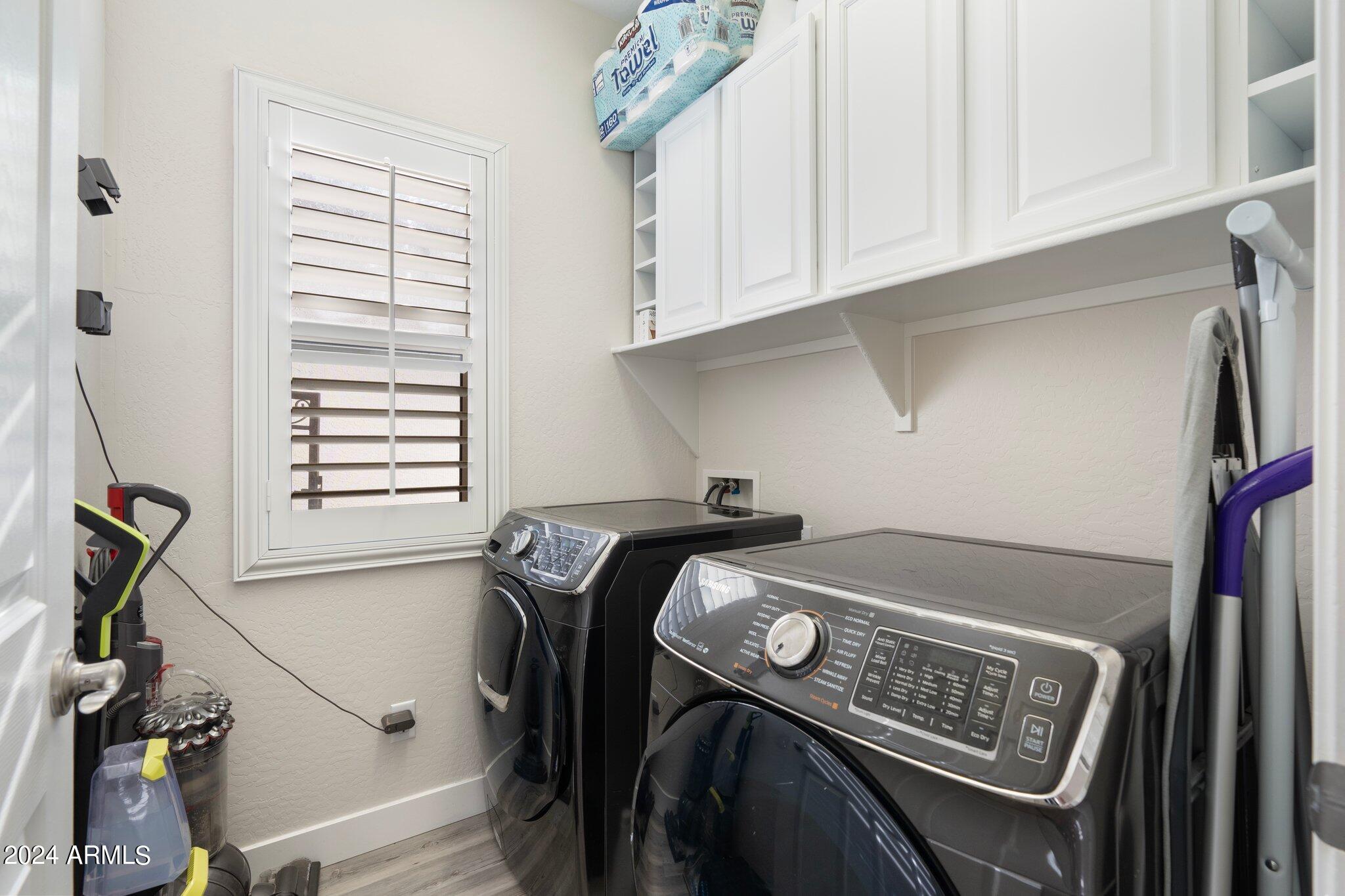 2867 E Courtney Street