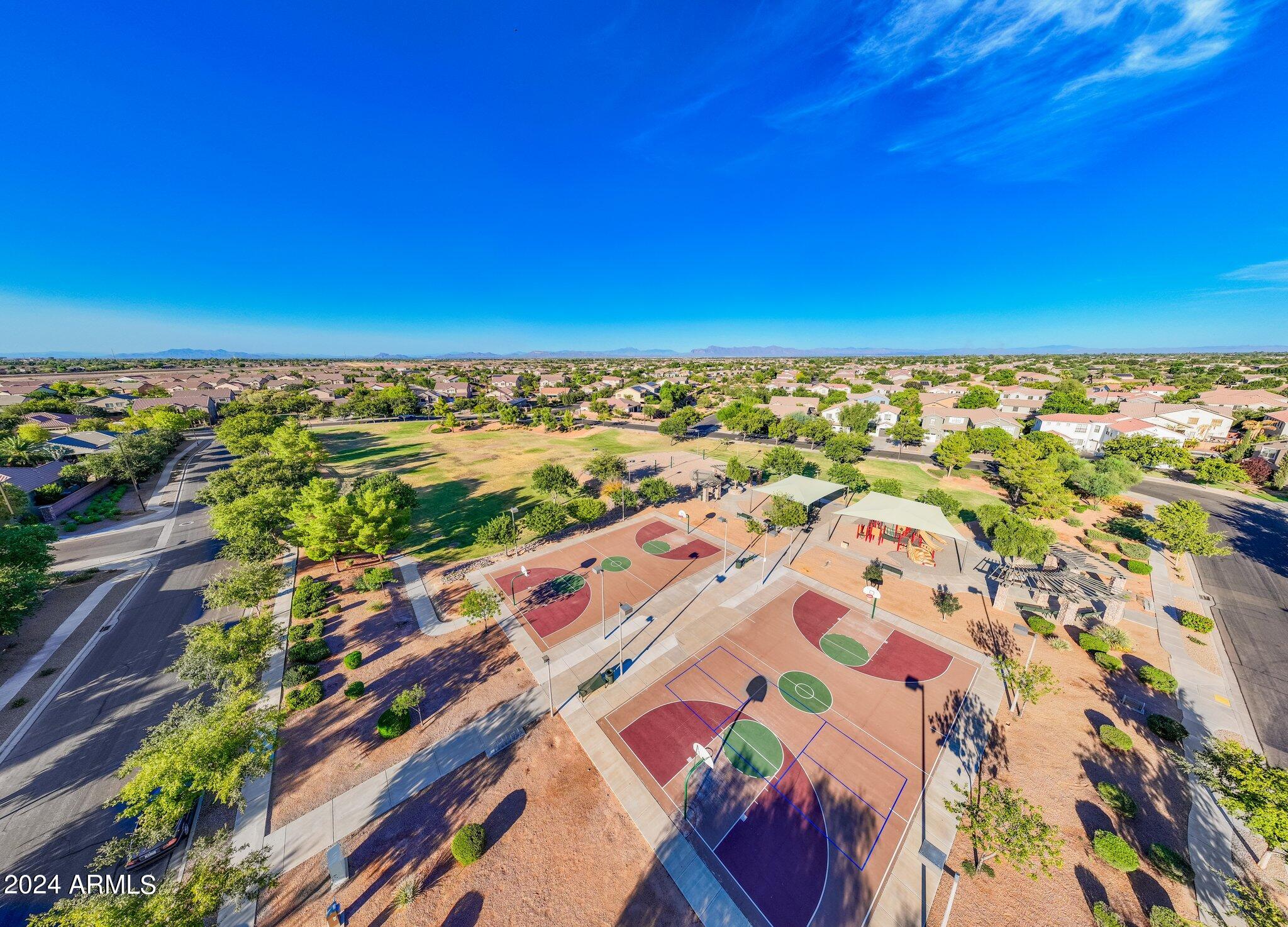 2867 E Courtney Street