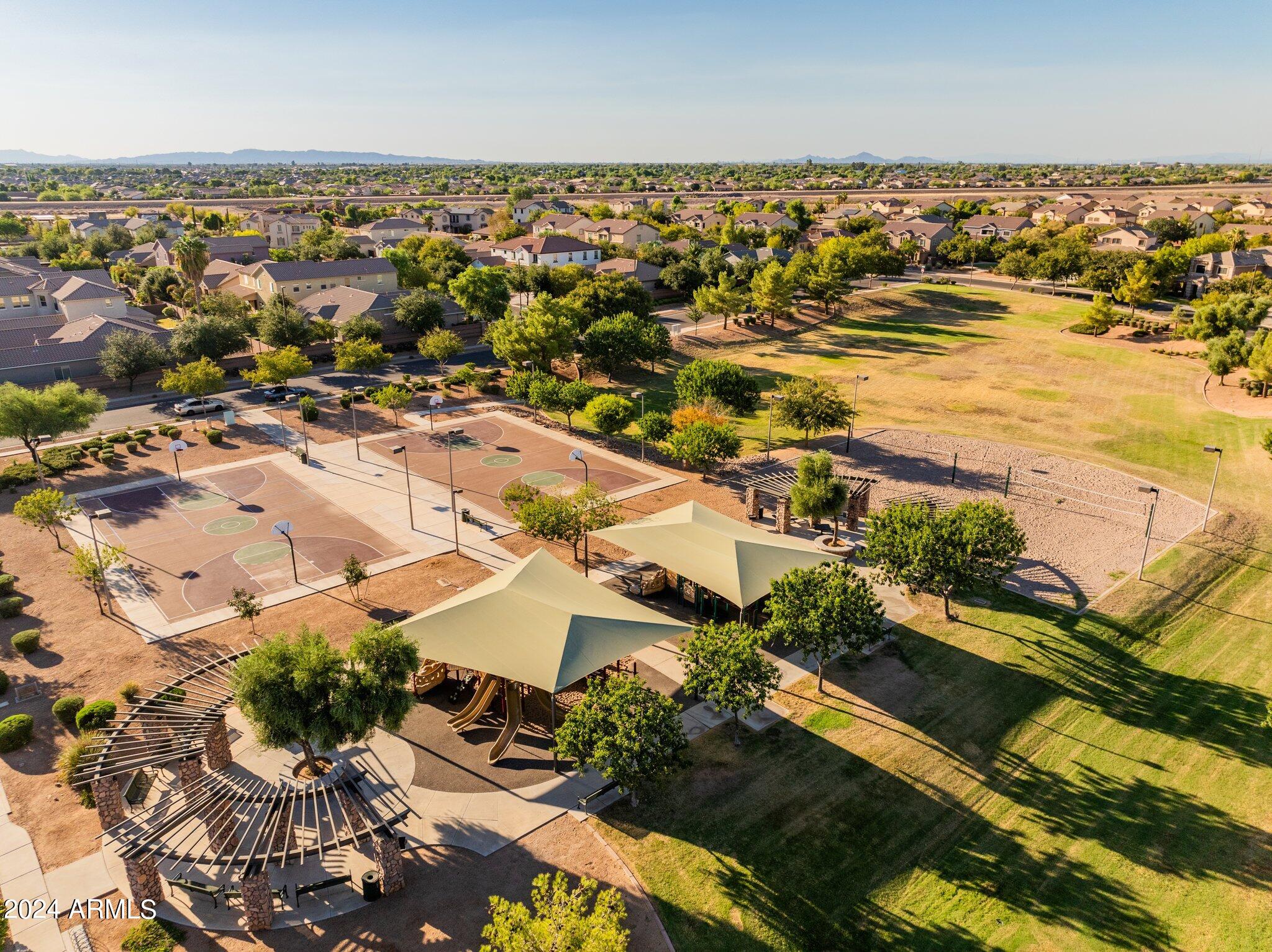 2867 E Courtney Street