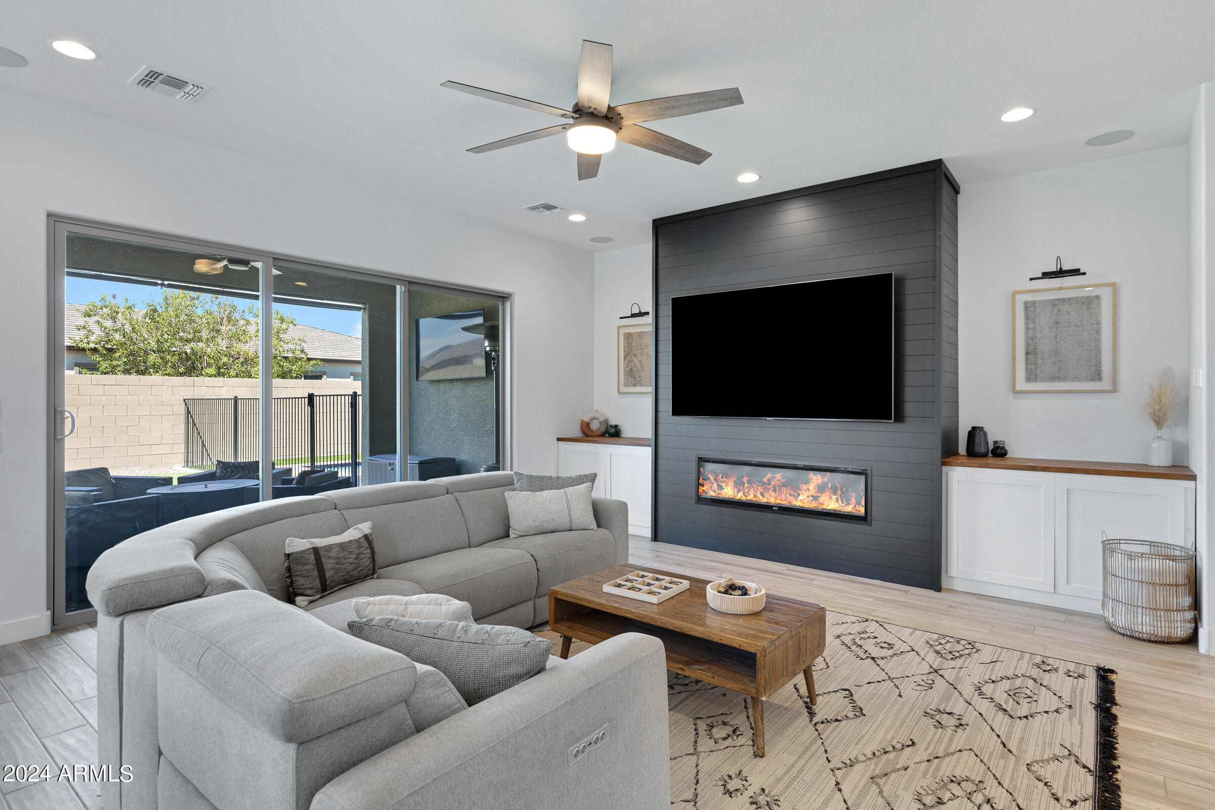 40548 N BARRED Place