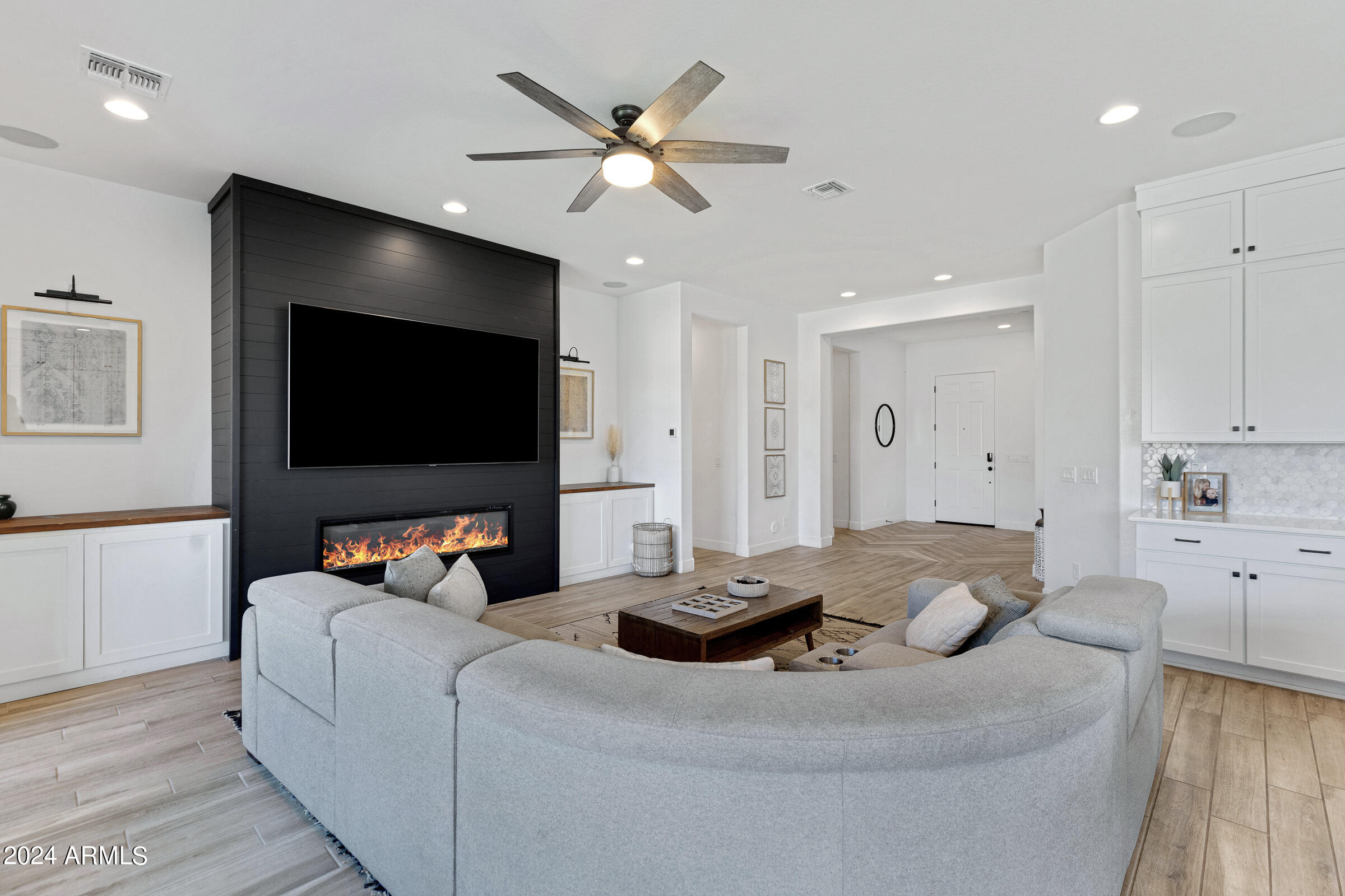 40548 N BARRED Place