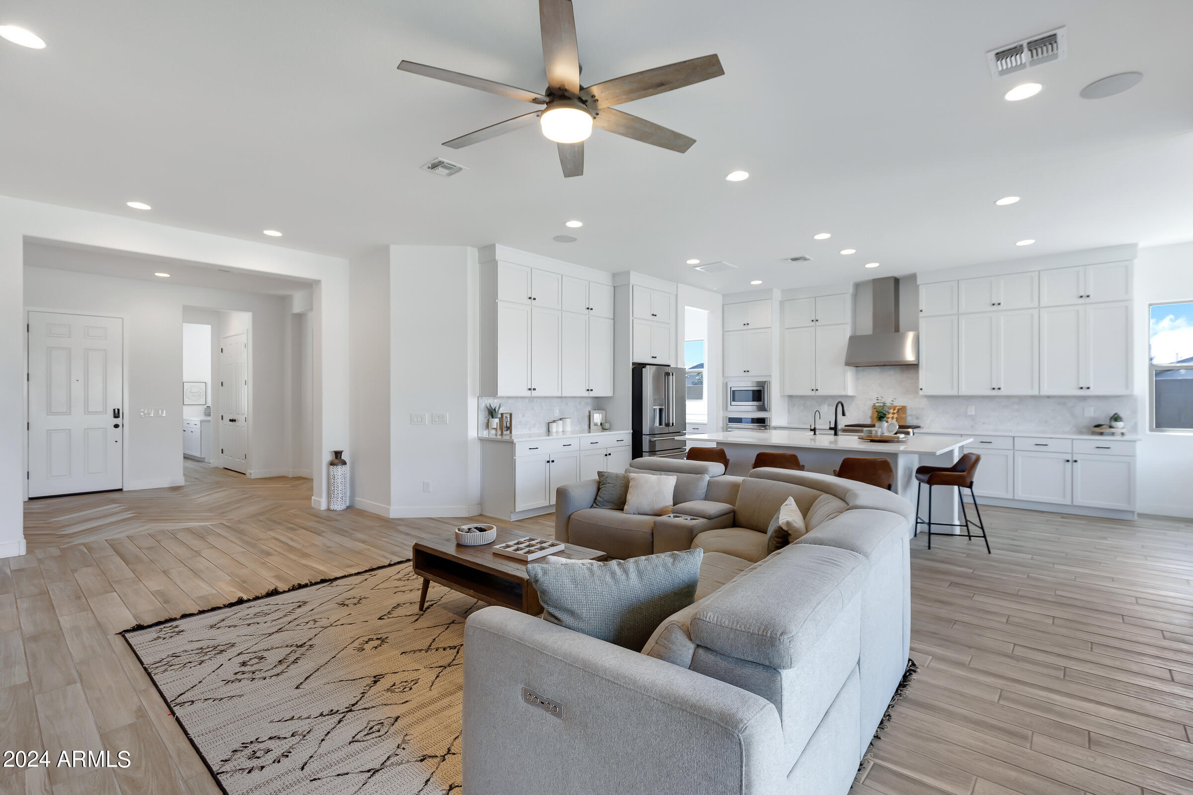 40548 N BARRED Place