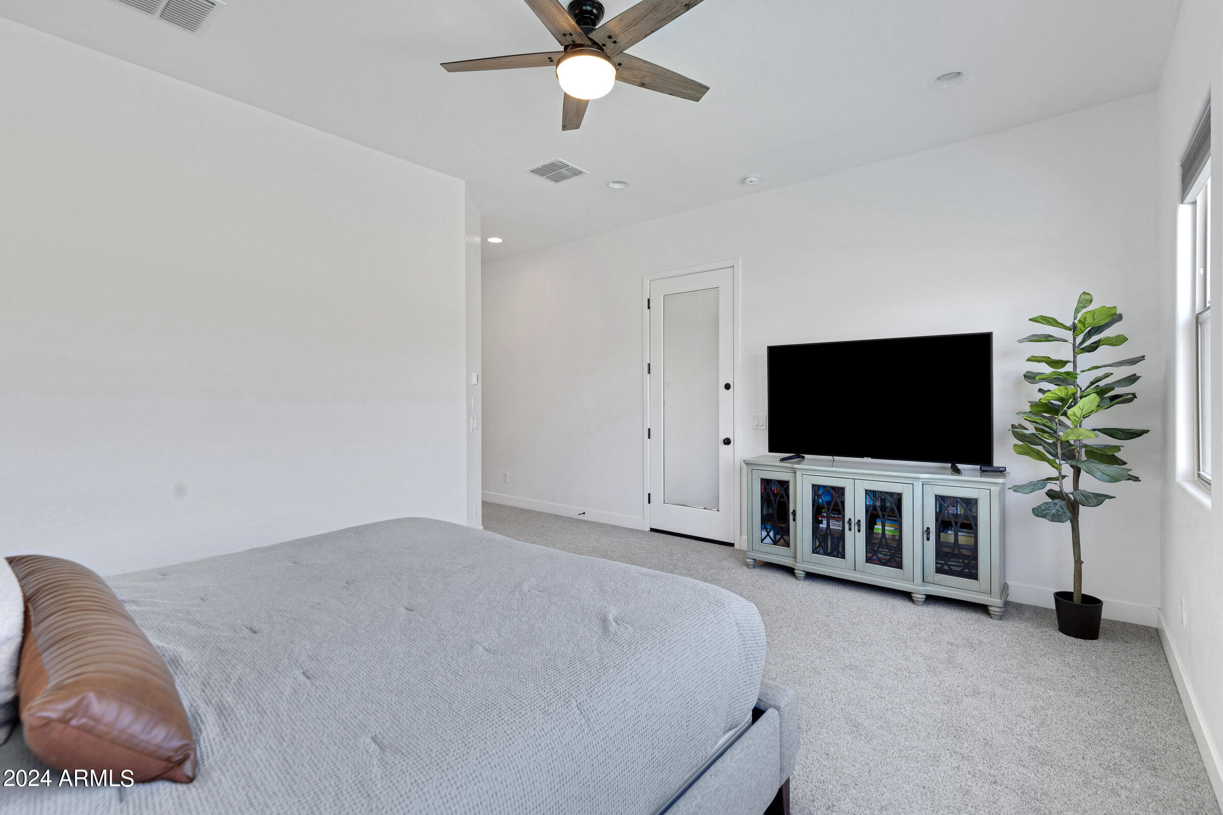 40548 N BARRED Place