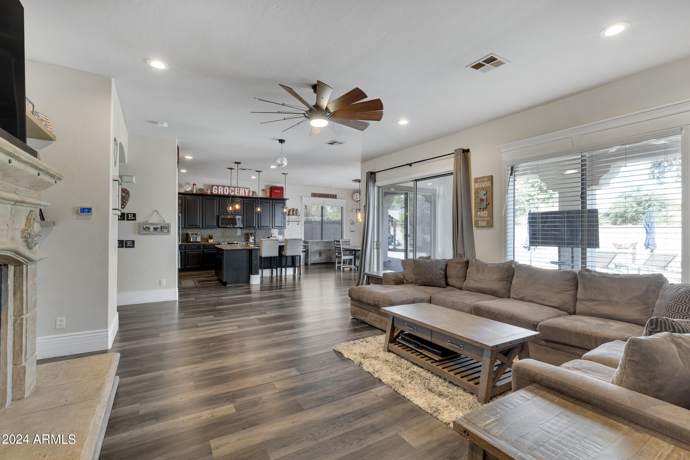 3155 S PORTER Street