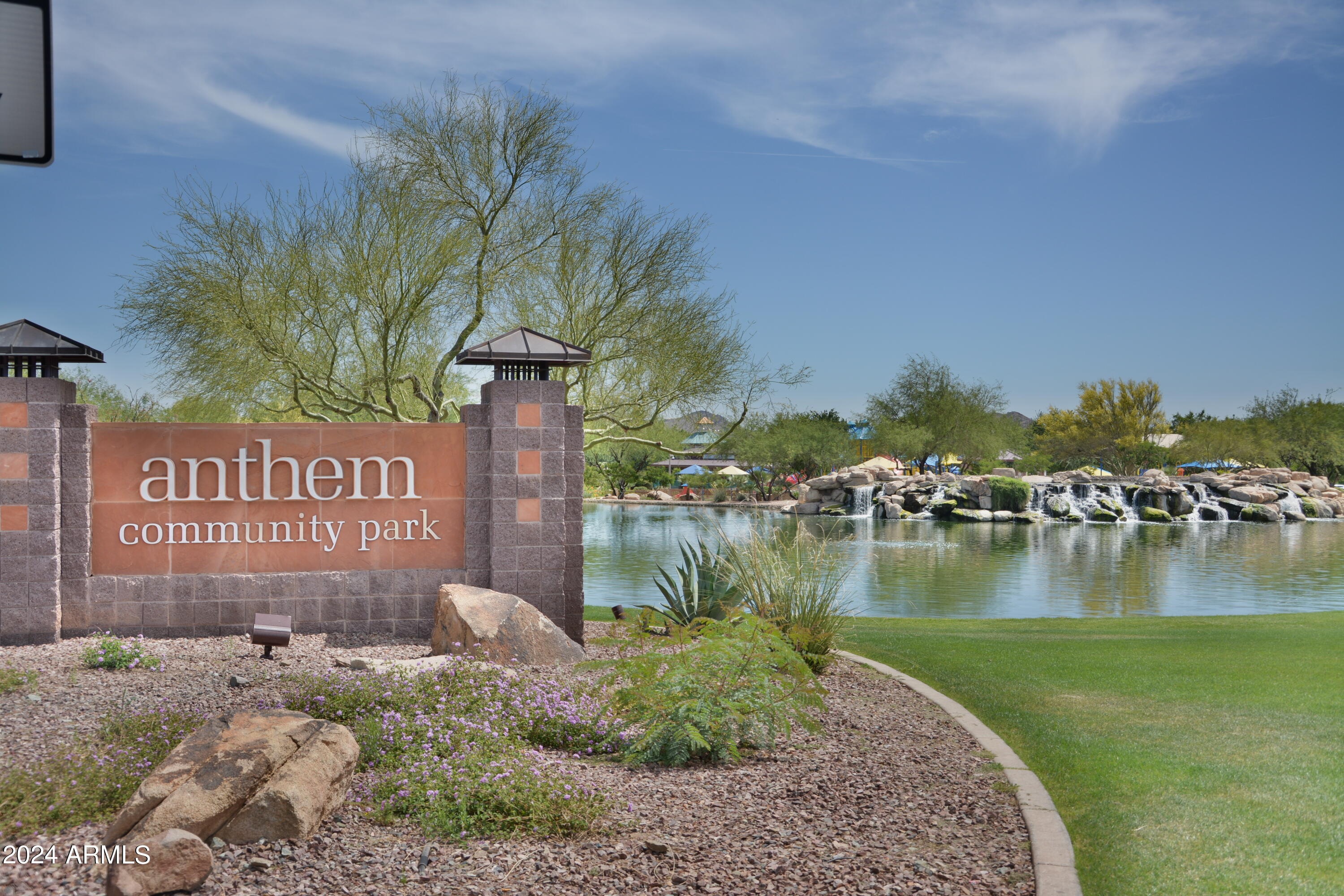 42424 N GAVILAN PEAK Parkway 36102