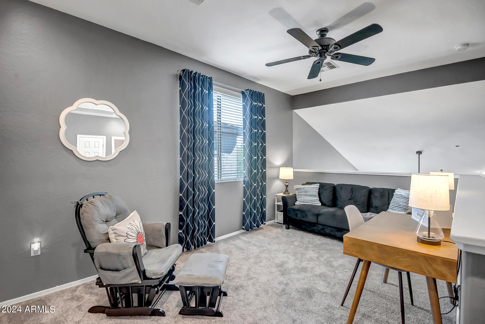 42424 N GAVILAN PEAK Parkway 36102