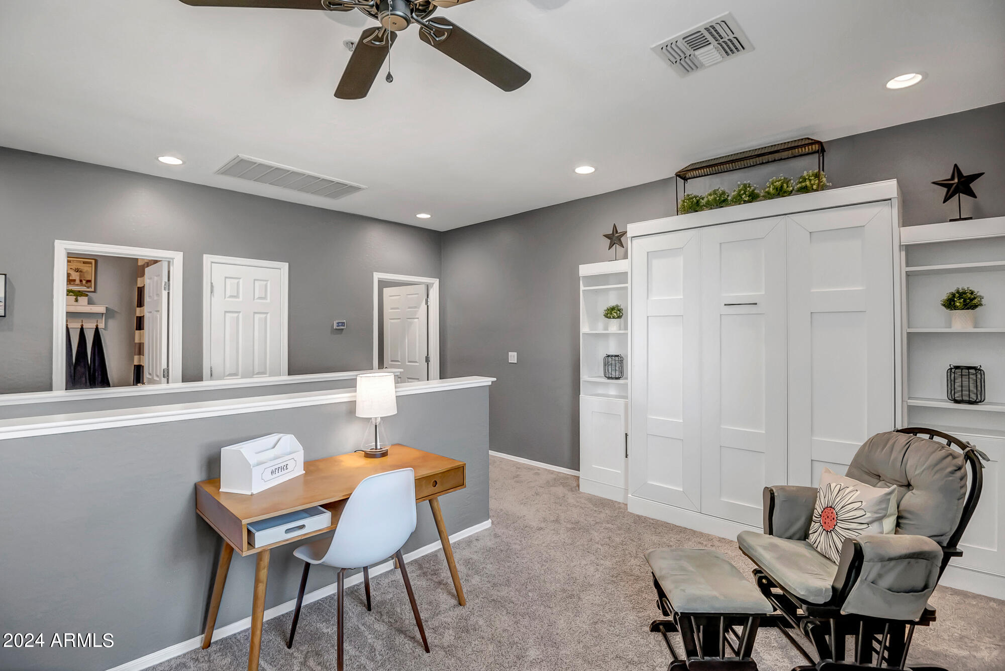 42424 N GAVILAN PEAK Parkway 36102